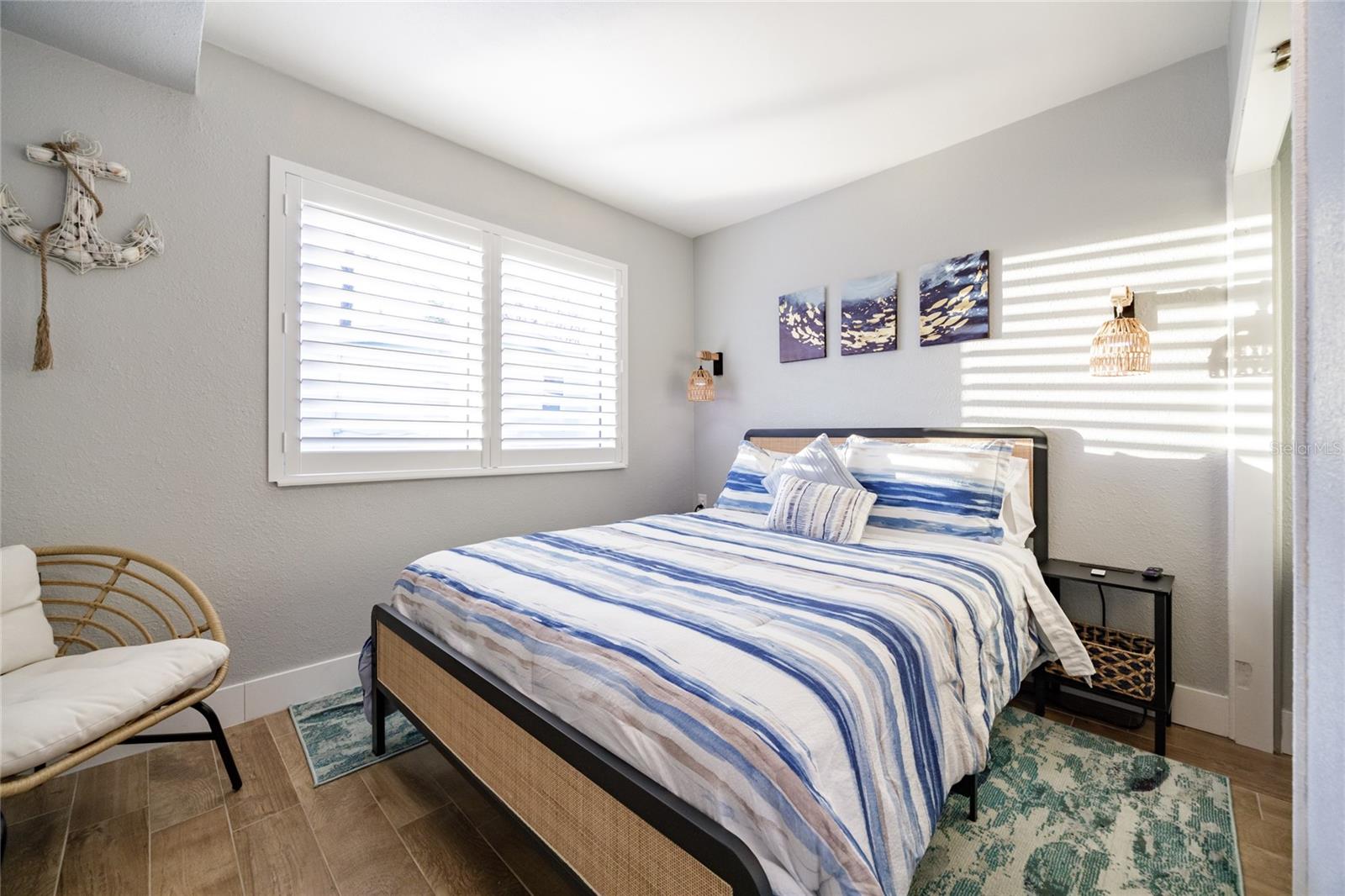 Image 19 of 59 For 7 Neptune Park