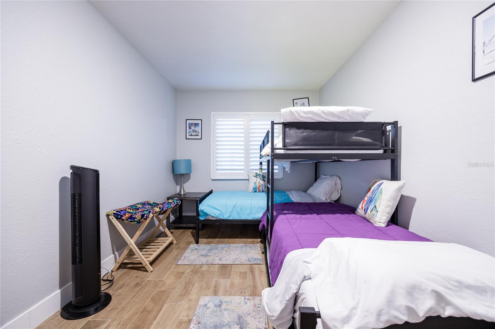 Image 36 of 59 For 7 Neptune Park