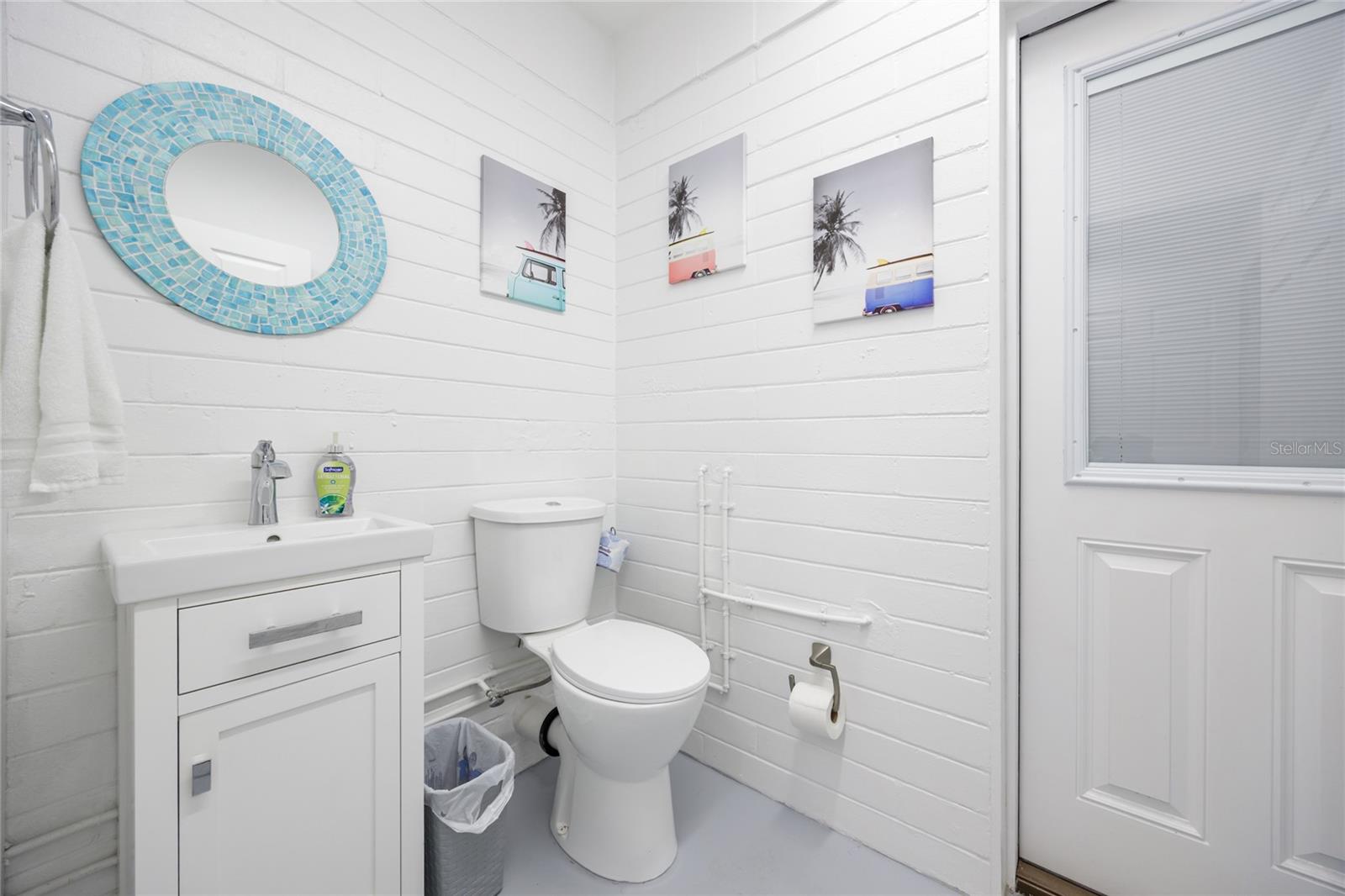 Image 42 of 59 For 7 Neptune Park