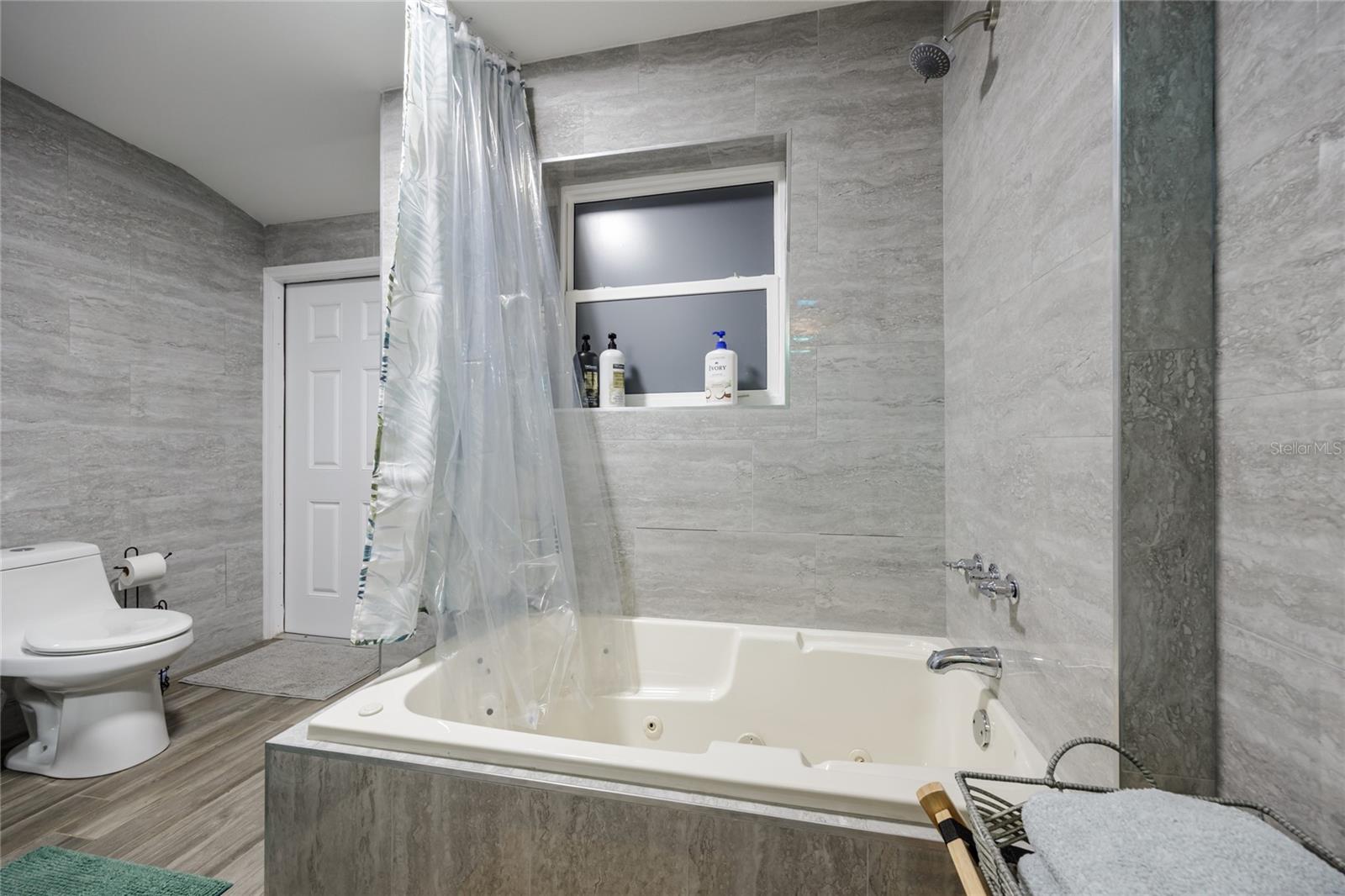 Image 55 of 59 For 7 Neptune Park