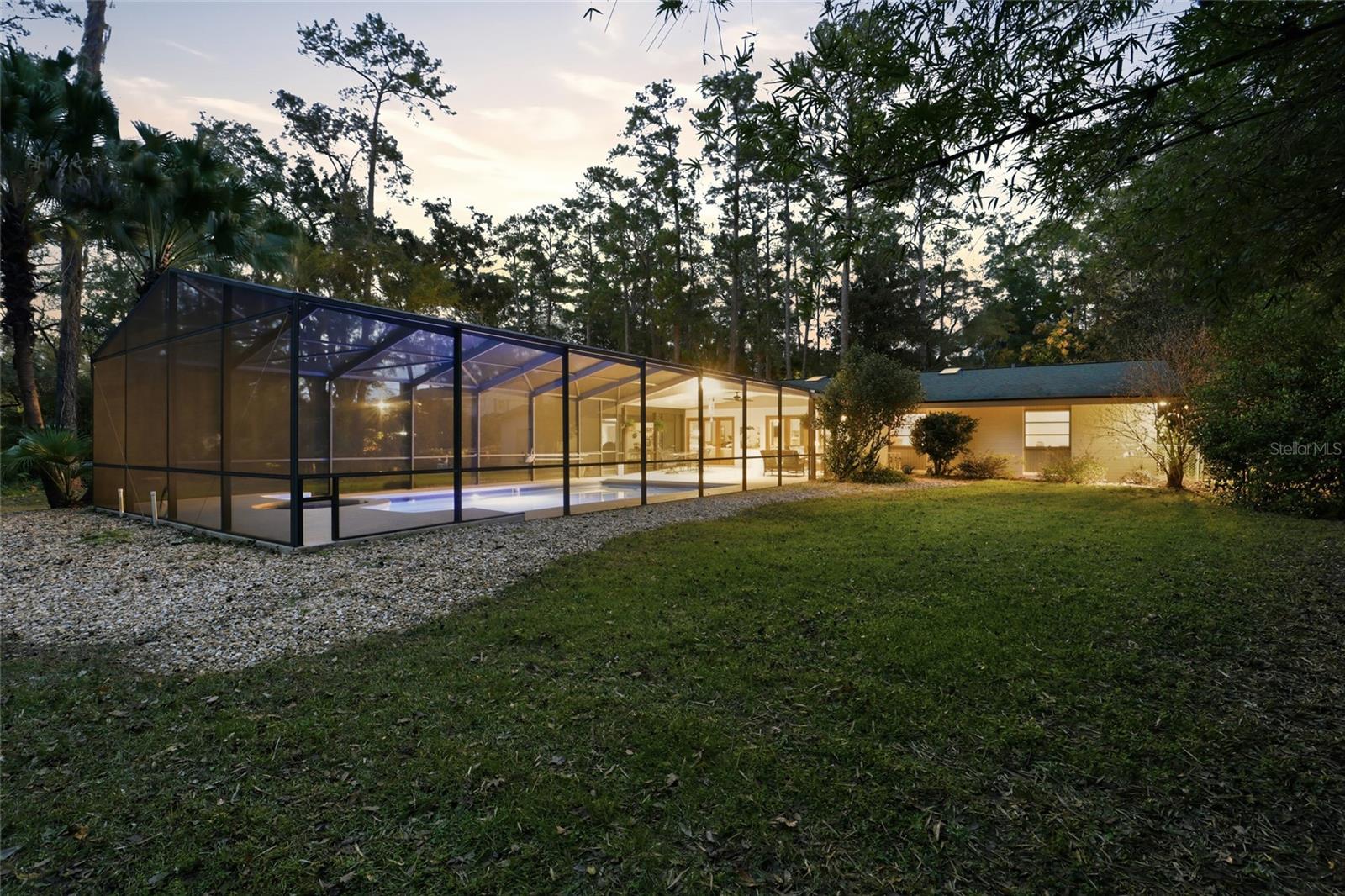 Image 41 of 55 For 3311 18th Avenue