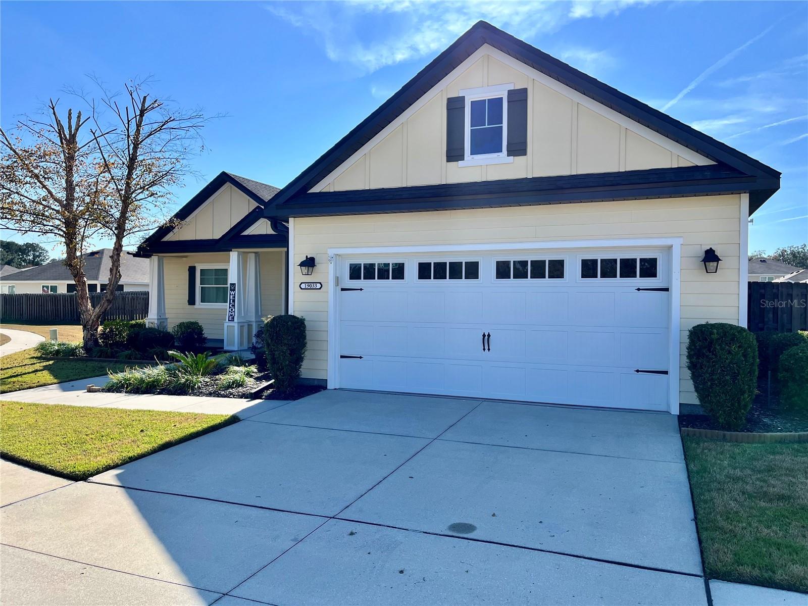 Image 2 of 23 For 19033 166th Avenue