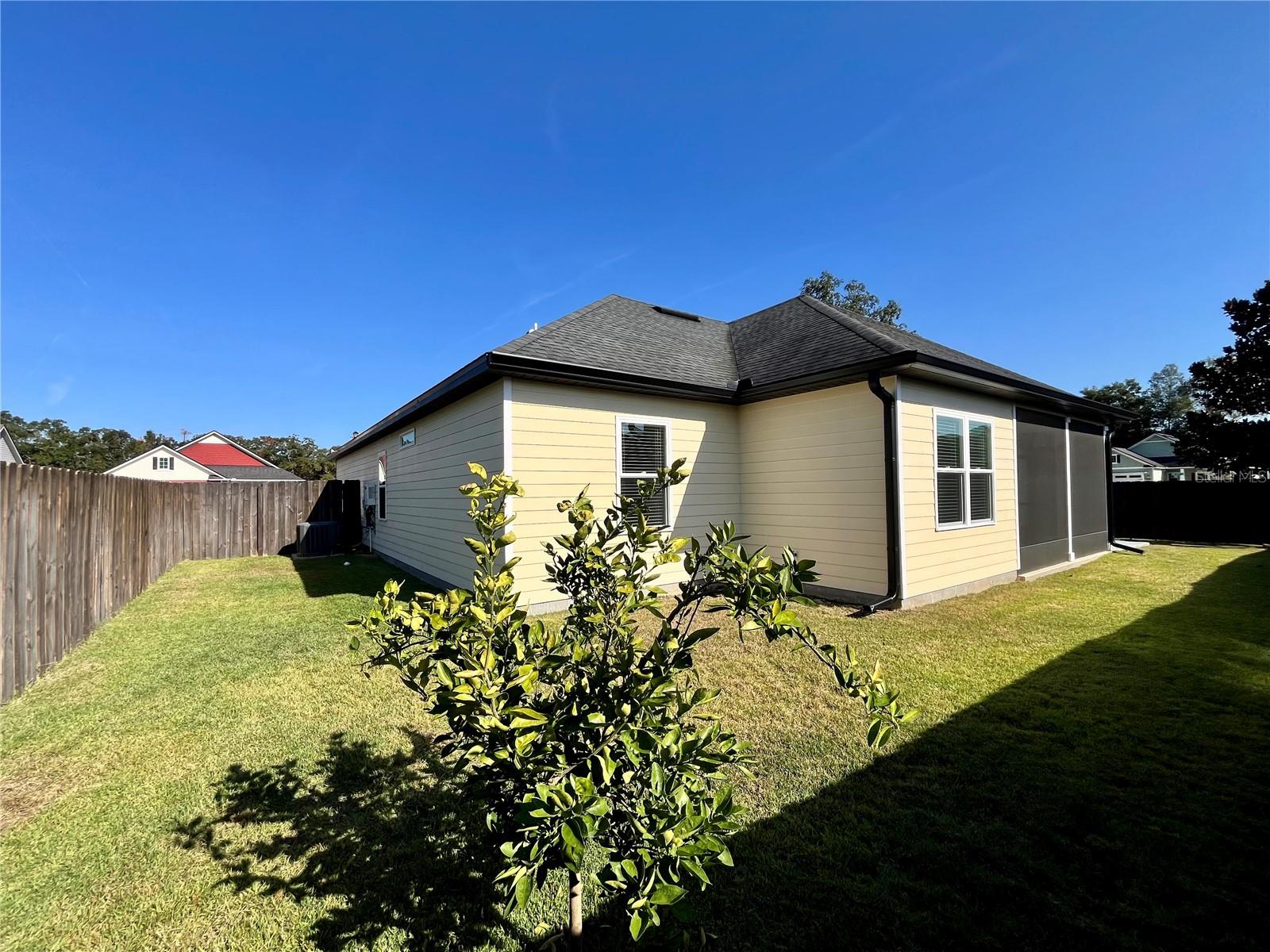 Image 23 of 23 For 19033 166th Avenue