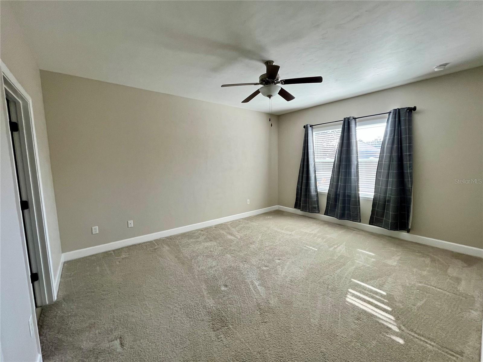 Image 8 of 23 For 19033 166th Avenue