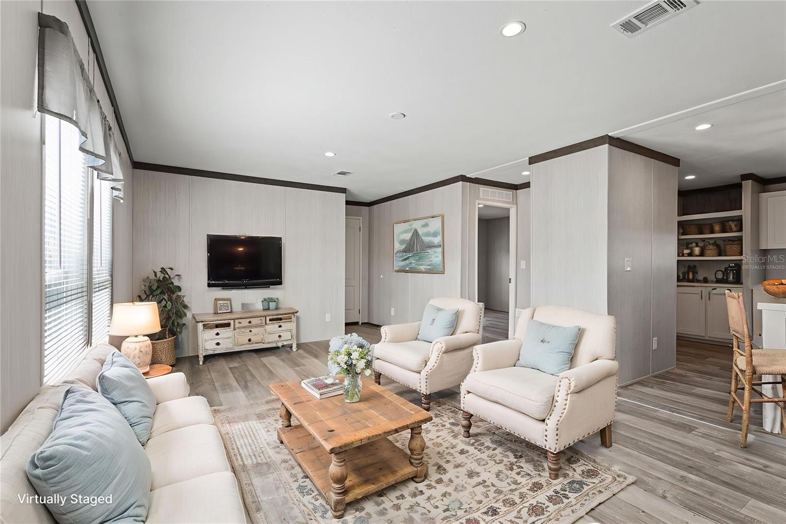 Image 10 of 41 For 11851 21st Place