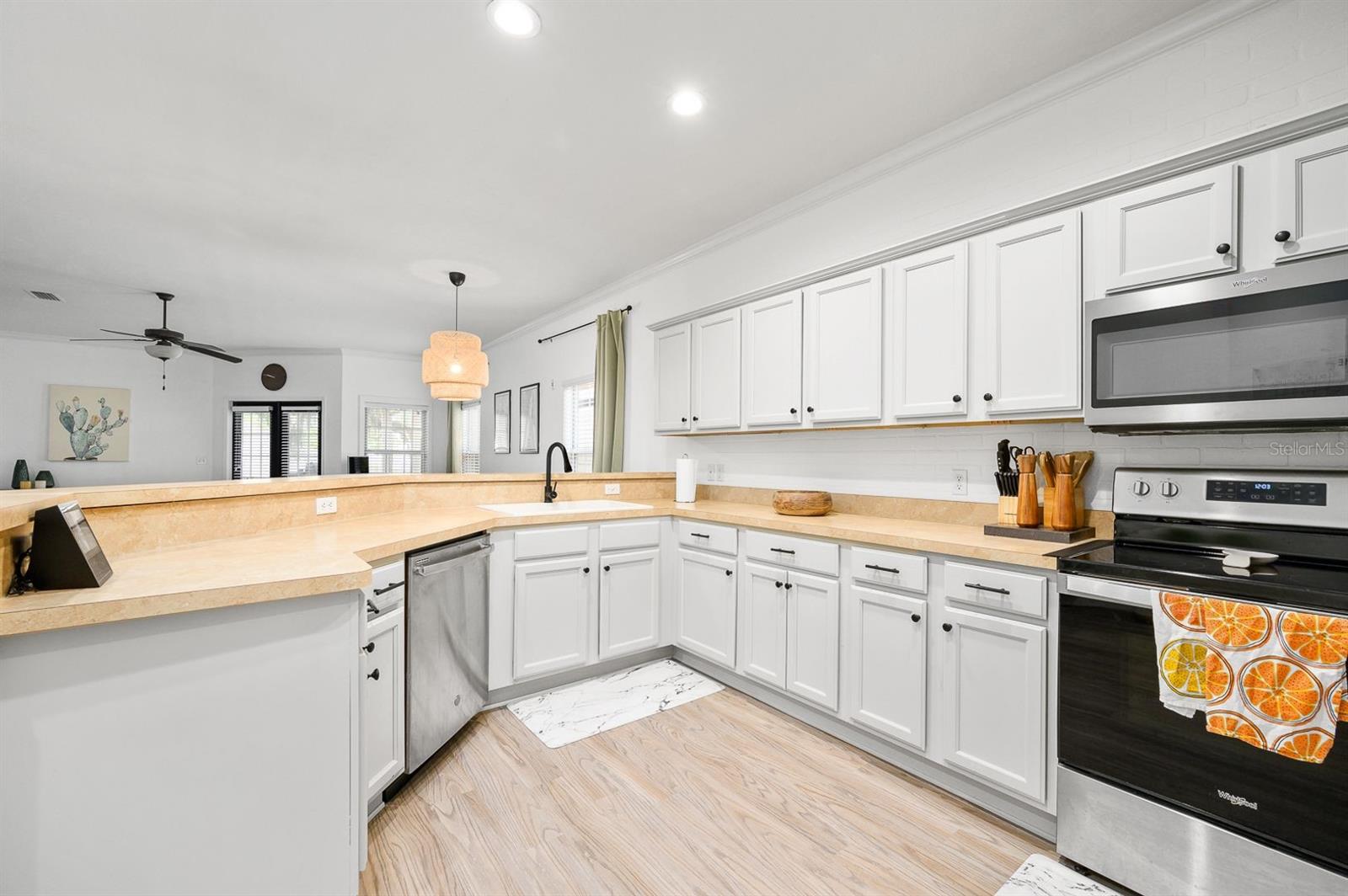 Image 5 of 24 For 1488 120th Way