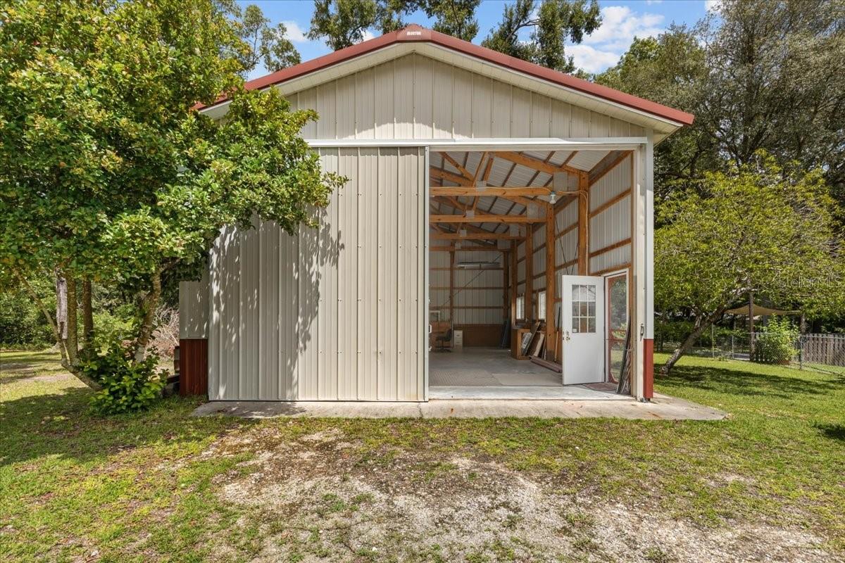 Image 17 of 82 For 17231 83rd Court