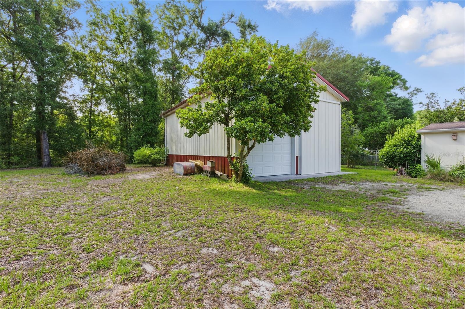 Image 34 of 82 For 17231 83rd Court