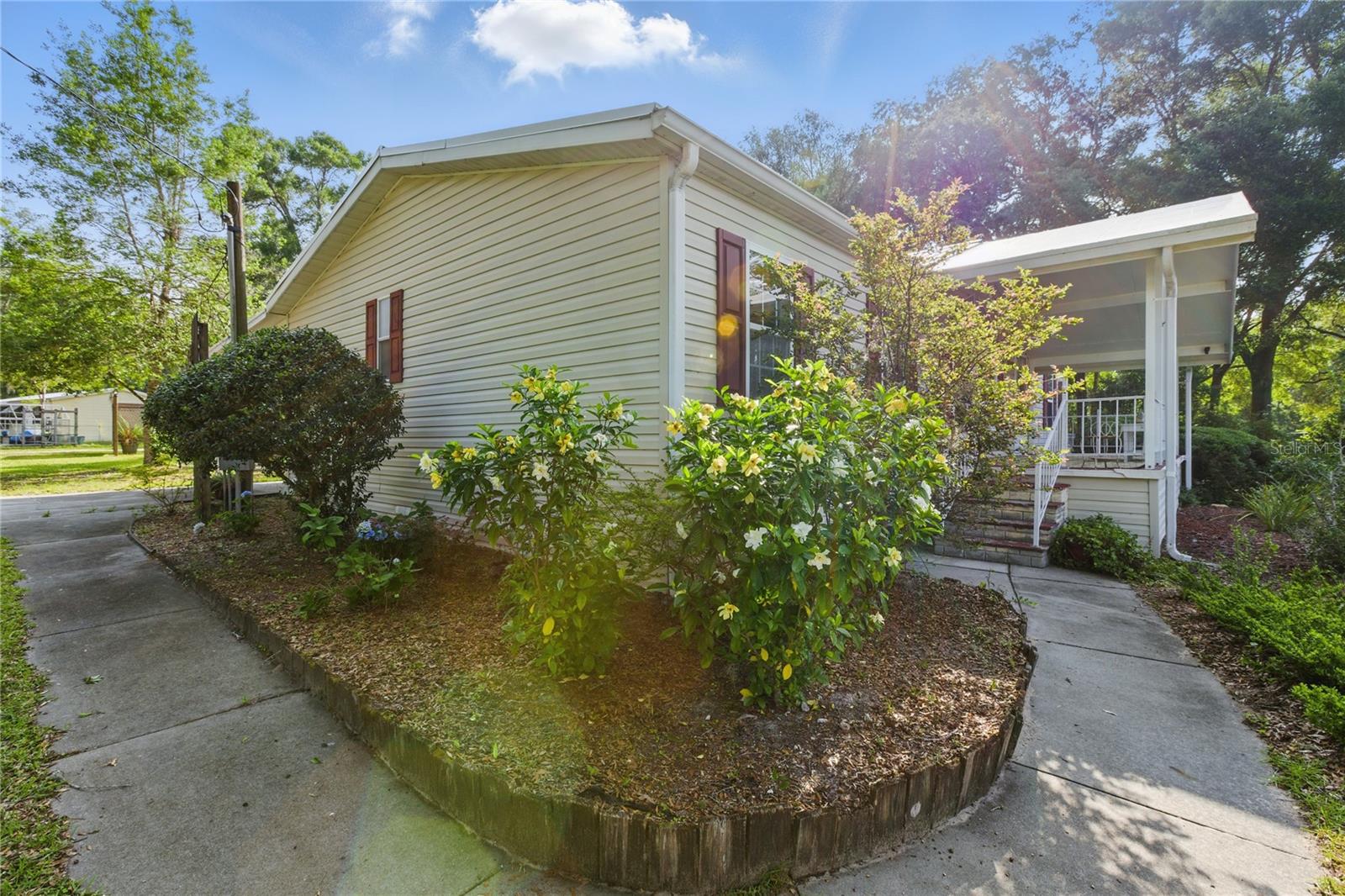 Image 6 of 82 For 17231 83rd Court