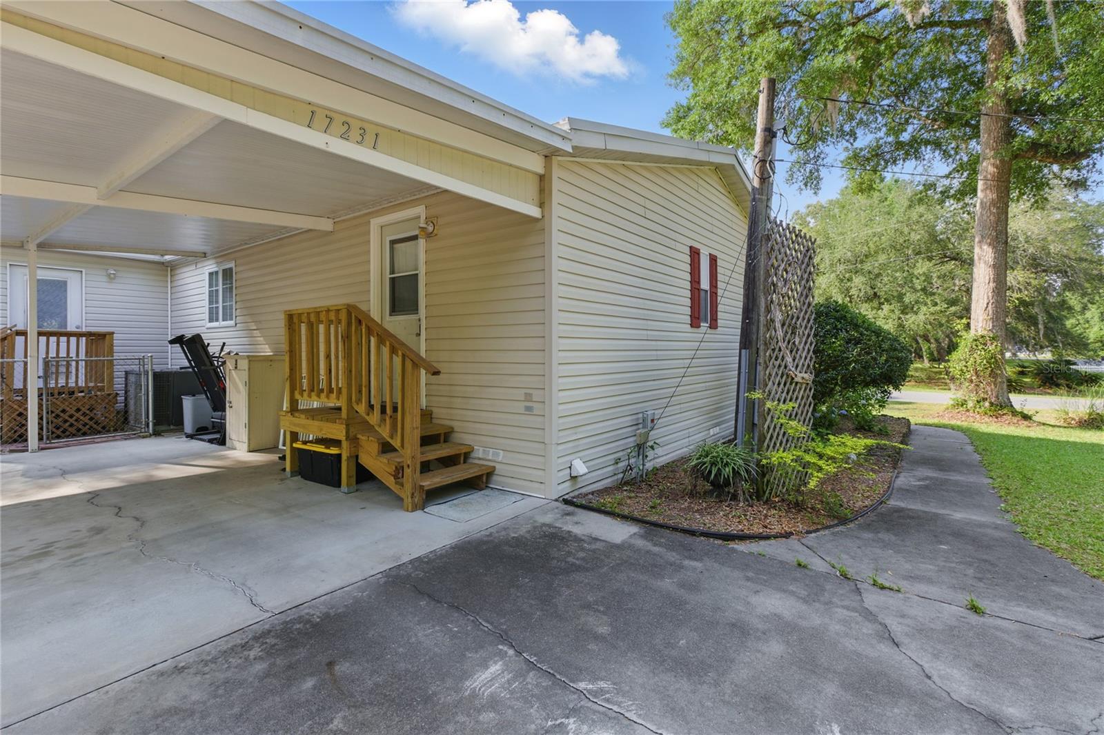 Image 60 of 82 For 17231 83rd Court