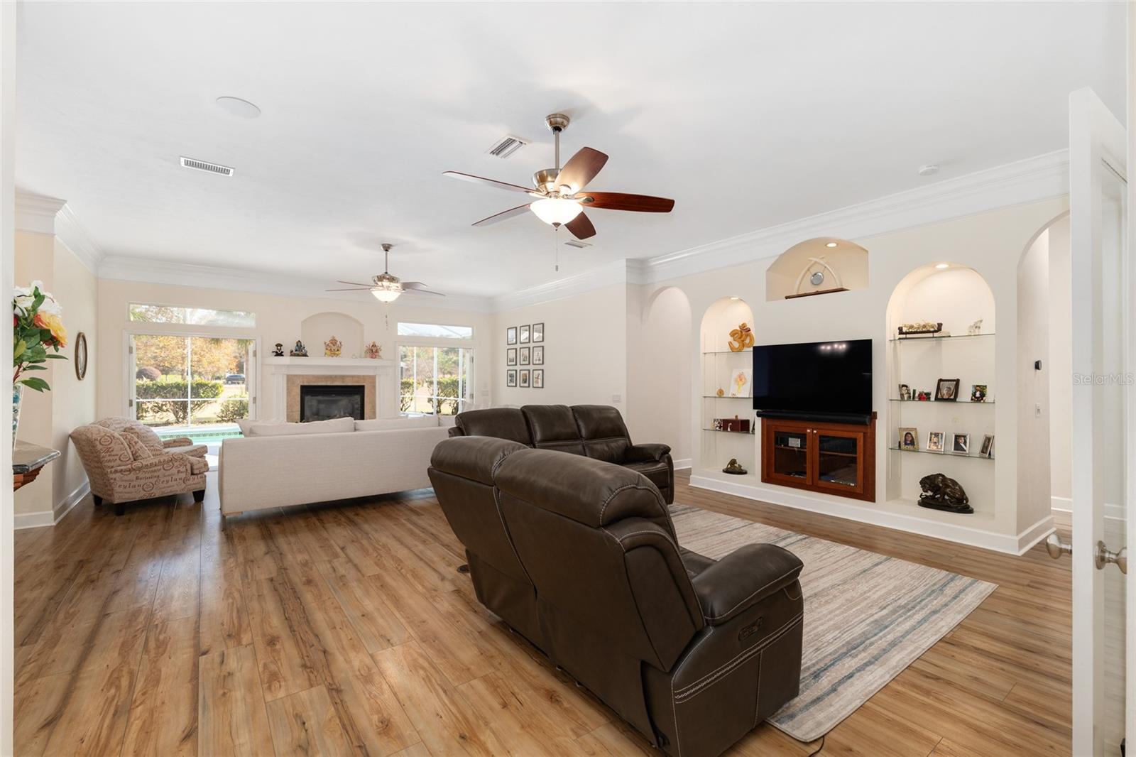 Image 8 of 98 For 1821 110th Street