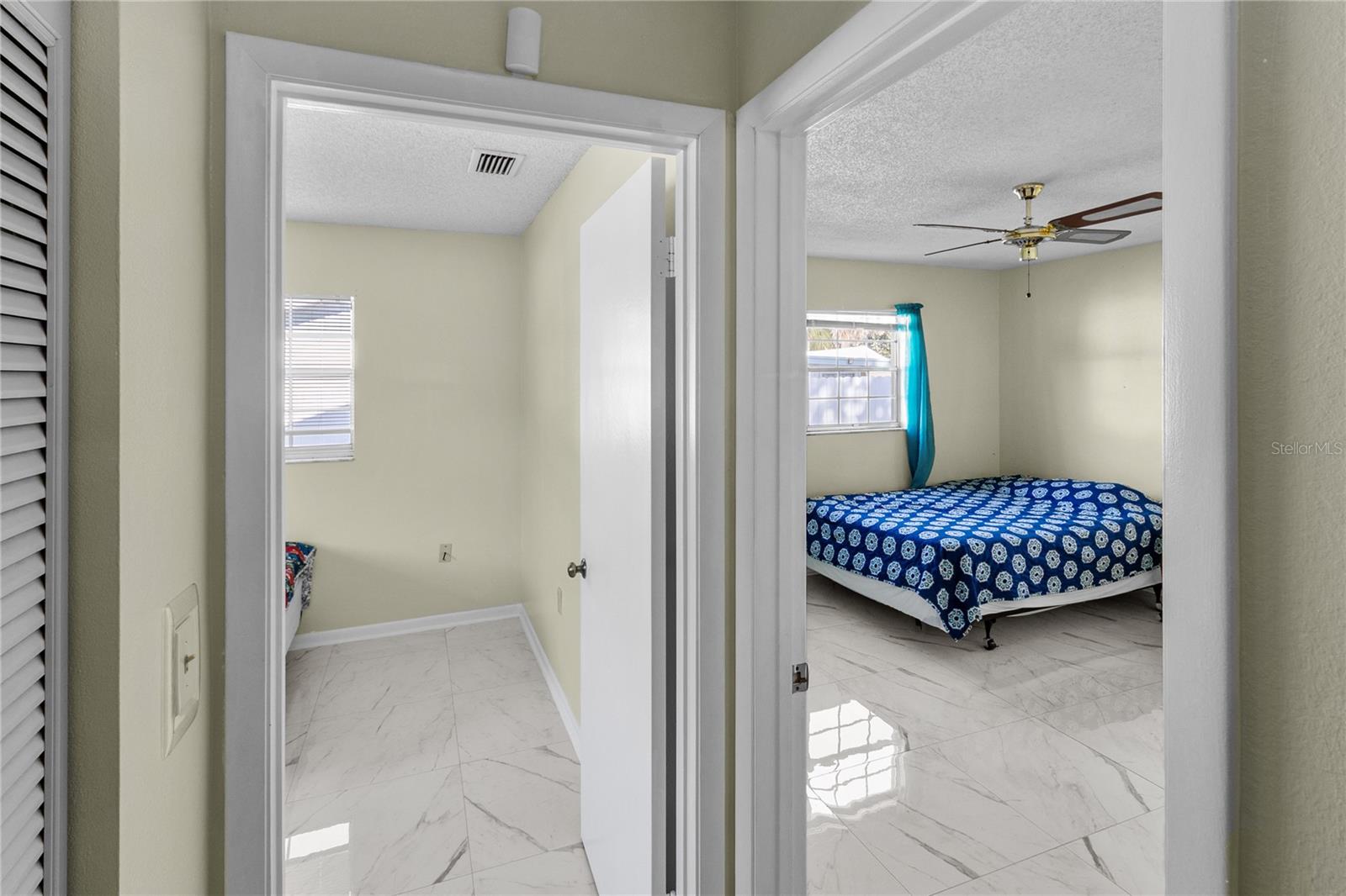 Image 14 of 28 For 15083 43rd Terrace Road