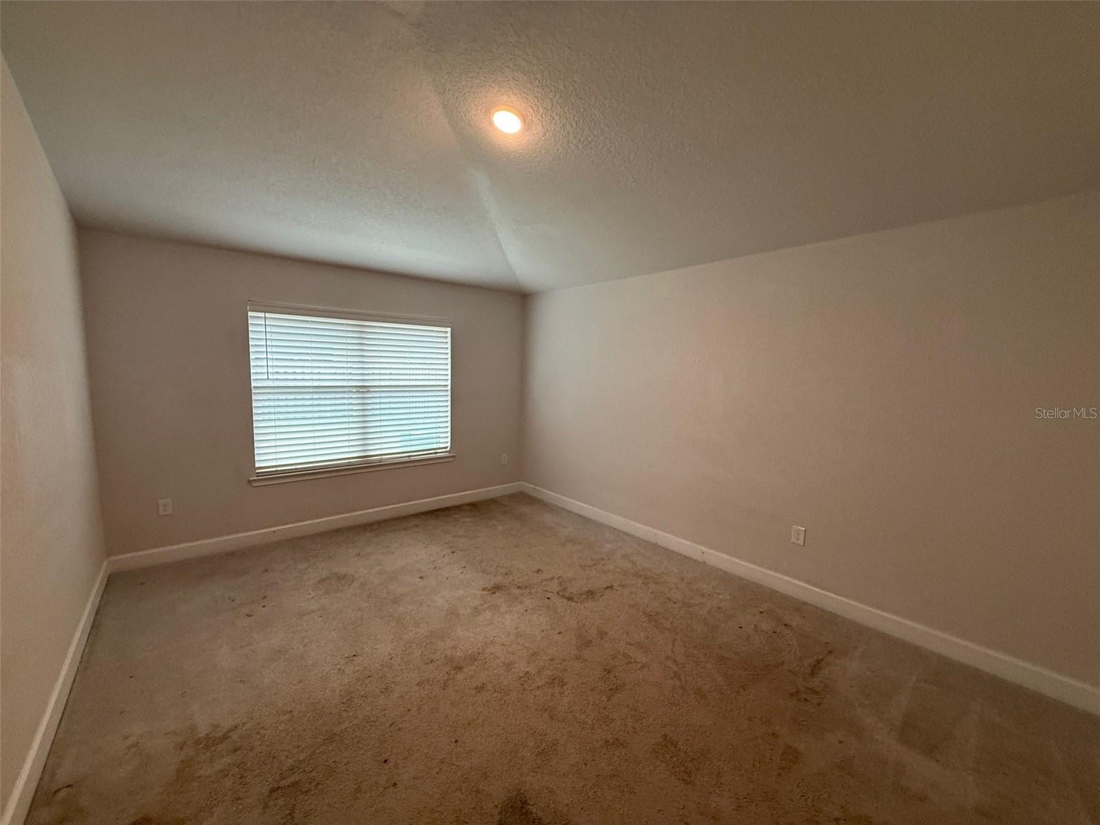 Image 7 of 16 For 15835 123rd Avenue