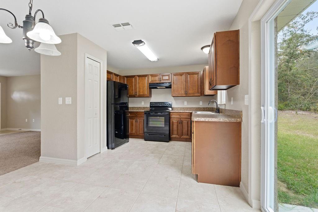 Image 15 of 27 For 16592 31st Circle