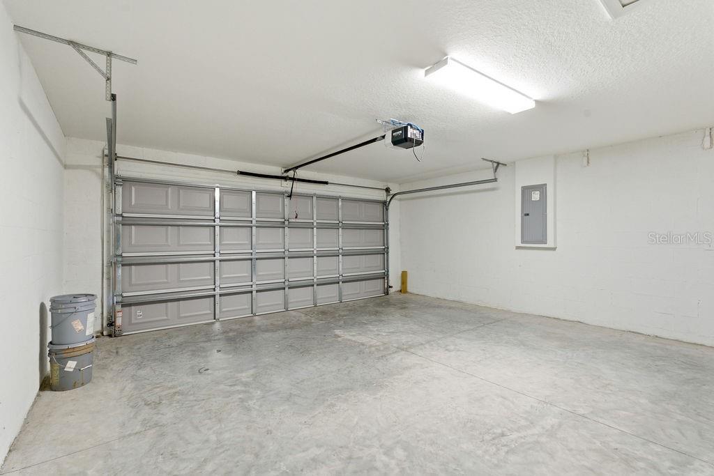 Image 22 of 27 For 16592 31st Circle