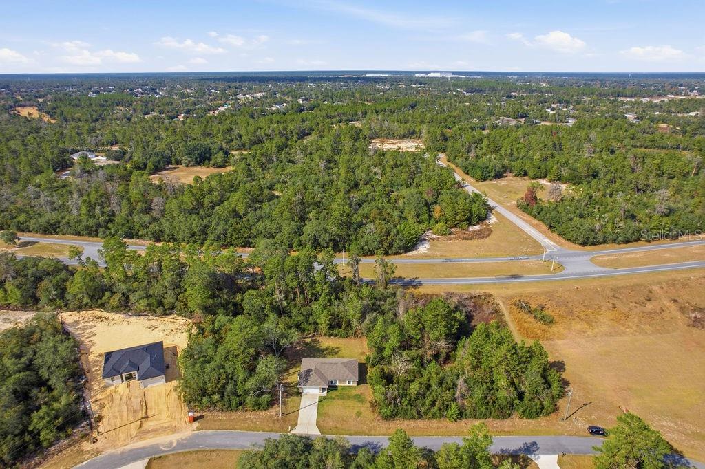 Image 3 of 27 For 16592 31st Circle