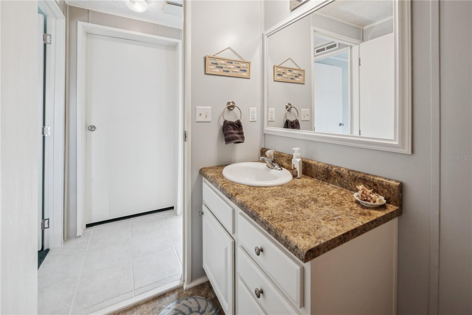 Image 37 of 97 For 18708 County Road 250