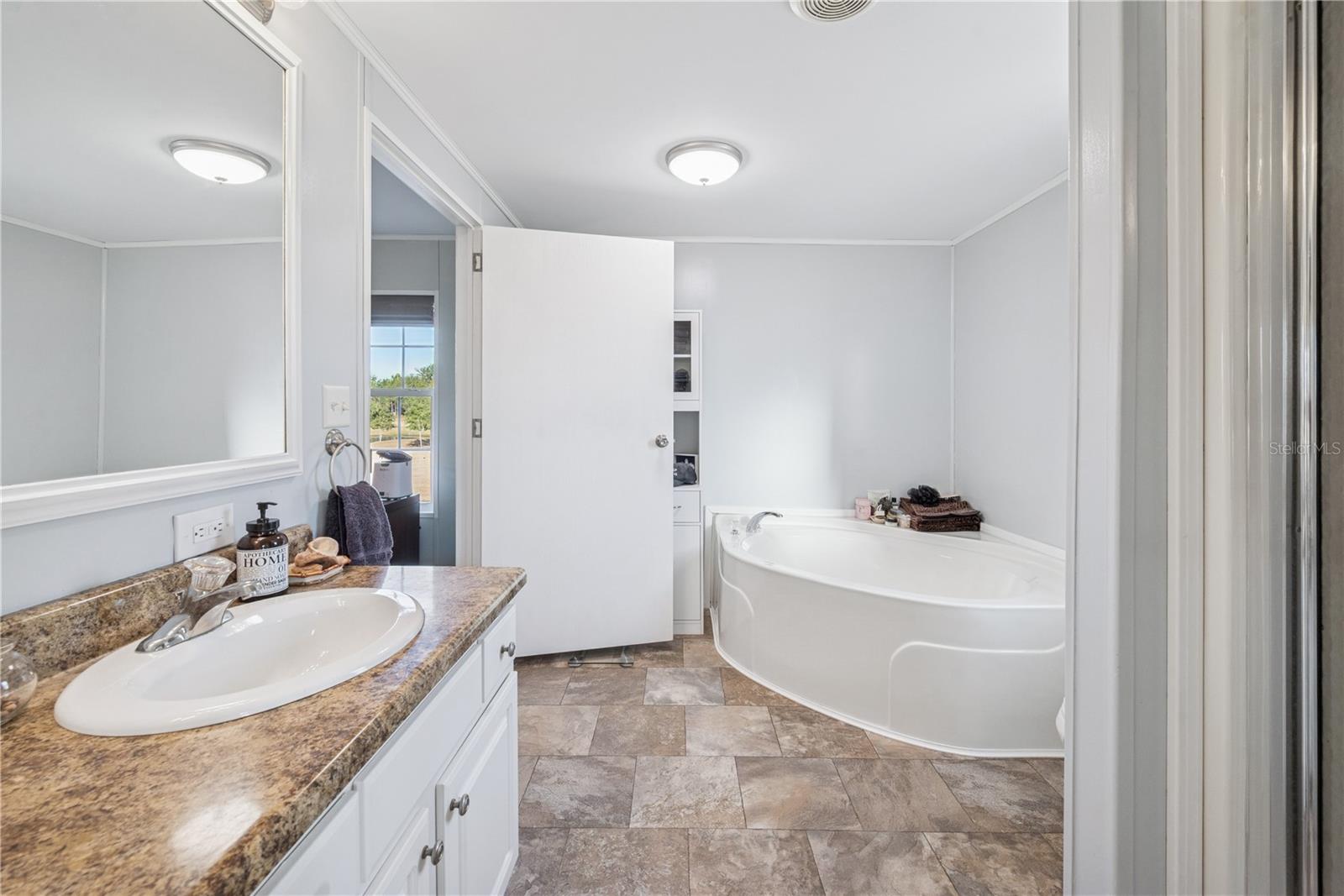 Image 43 of 97 For 18708 County Road 250