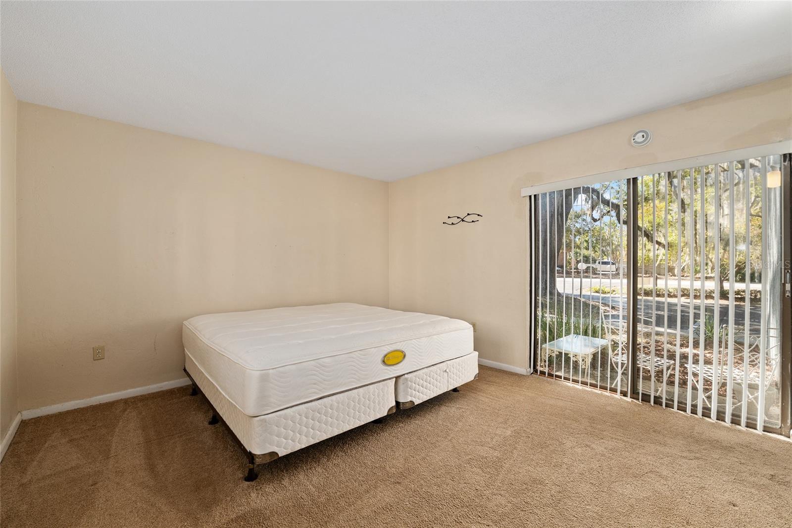 Image 27 of 62 For 401 39th Road 401c