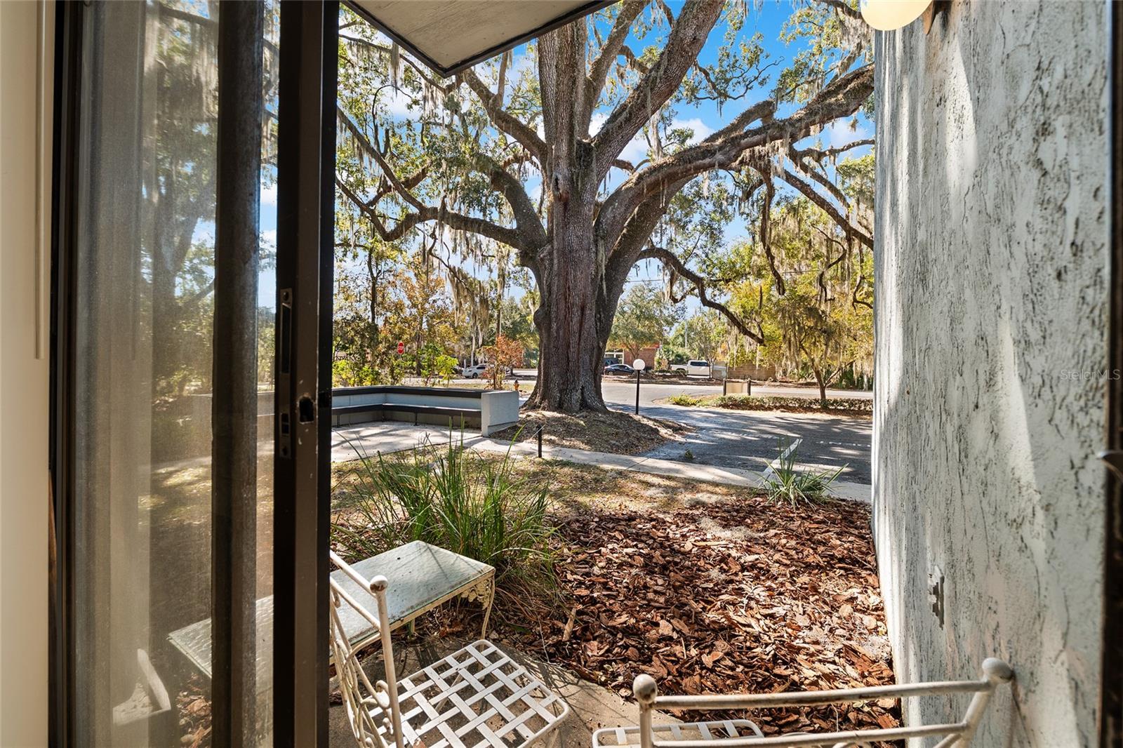 Image 32 of 62 For 401 39th Road 401c