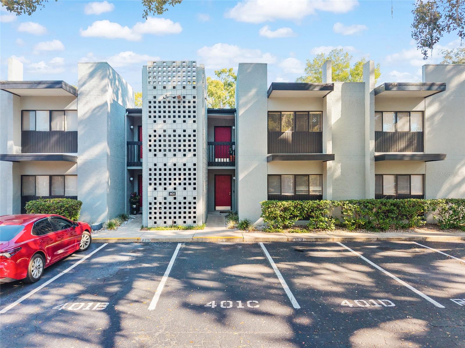 Image 50 of 62 For 401 39th Road 401c