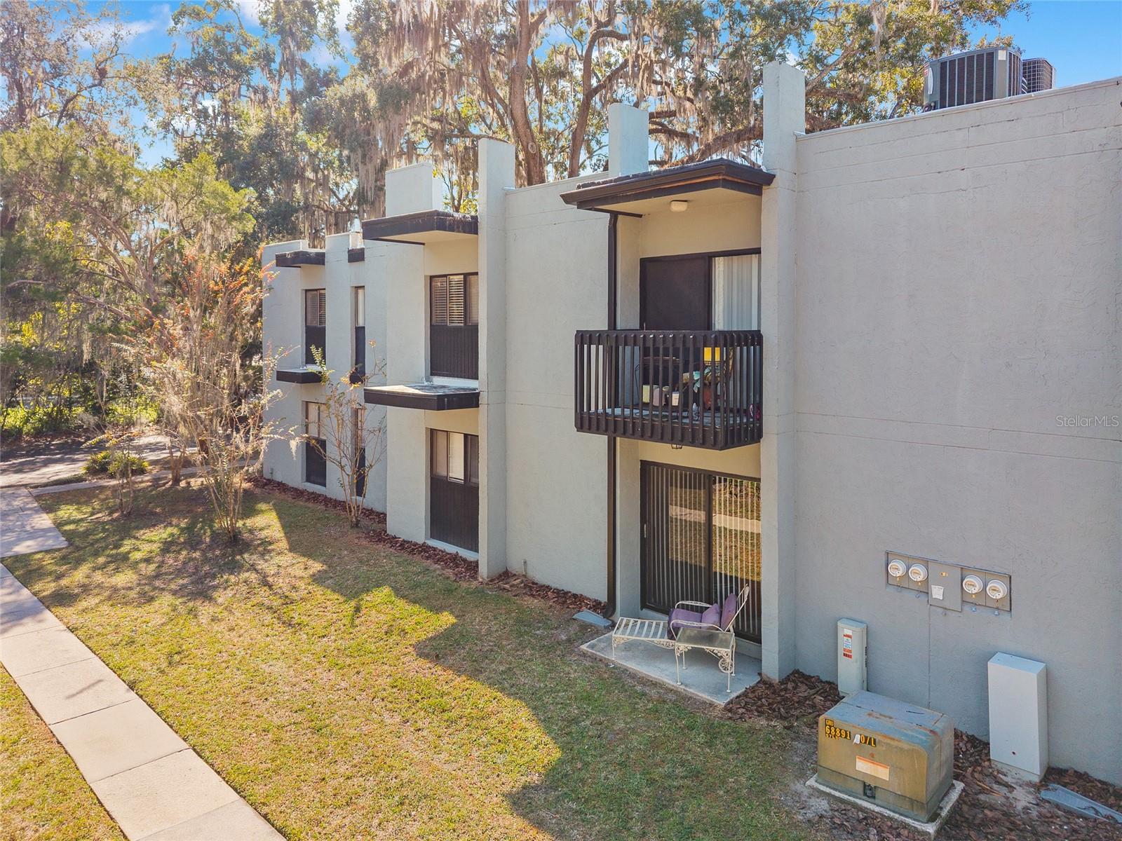 Image 53 of 62 For 401 39th Road 401c