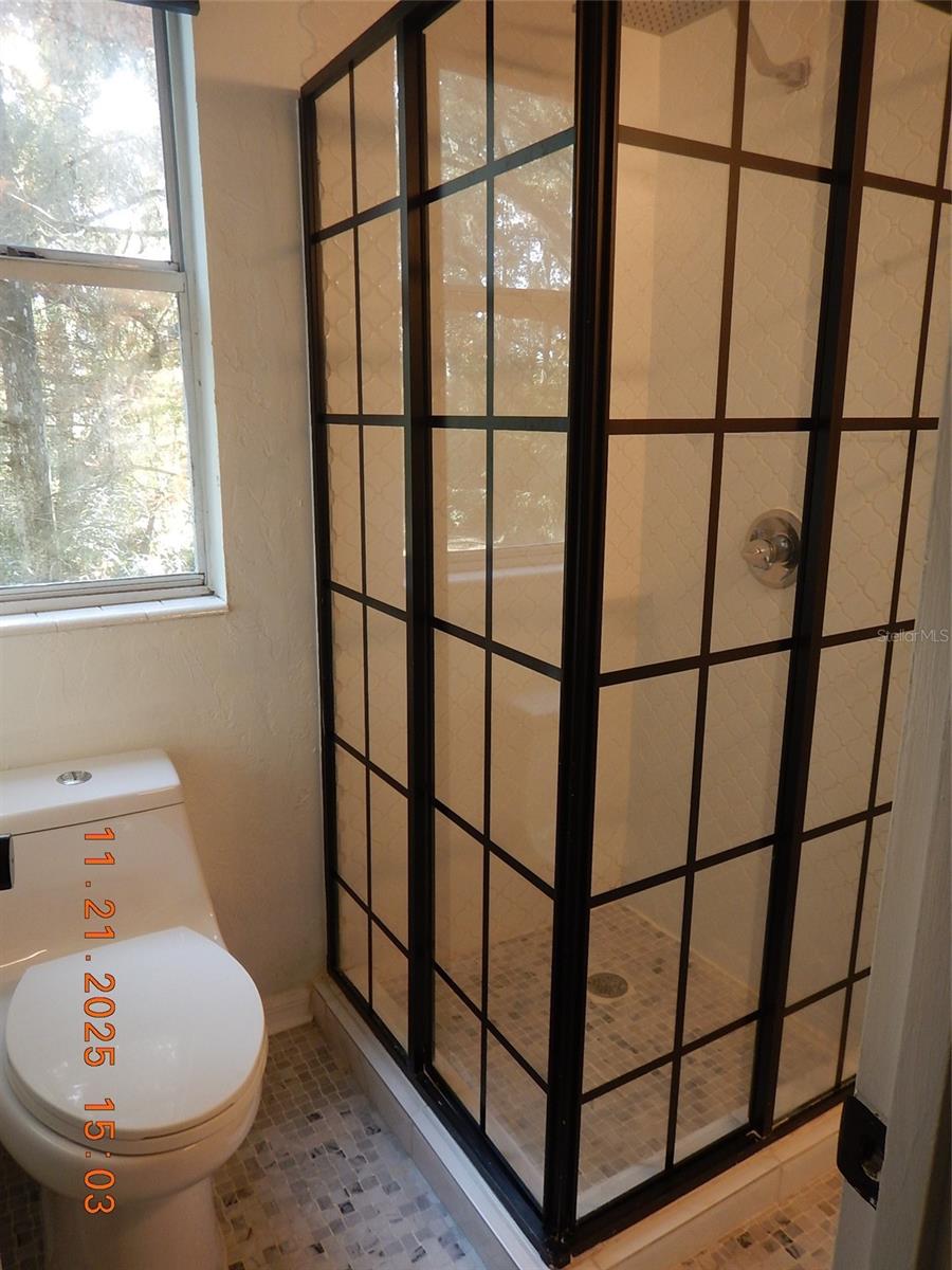 Image 28 of 37 For 2751 24th Place