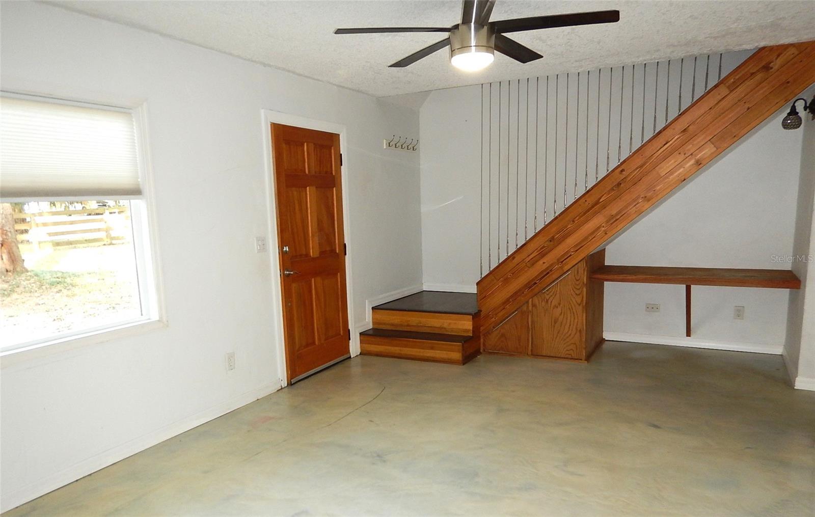 Image 4 of 37 For 2751 24th Place