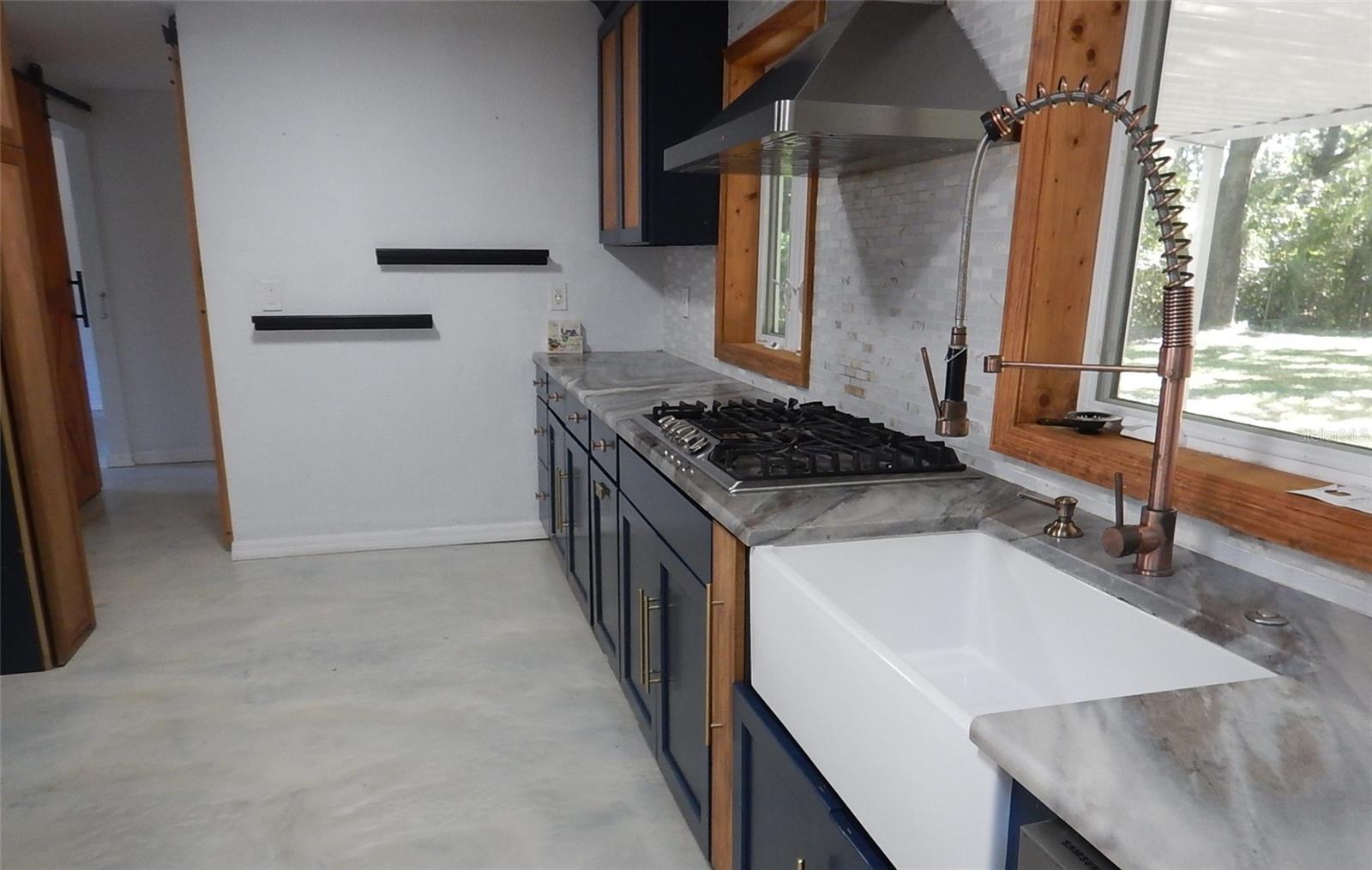 Image 7 of 37 For 2751 24th Place