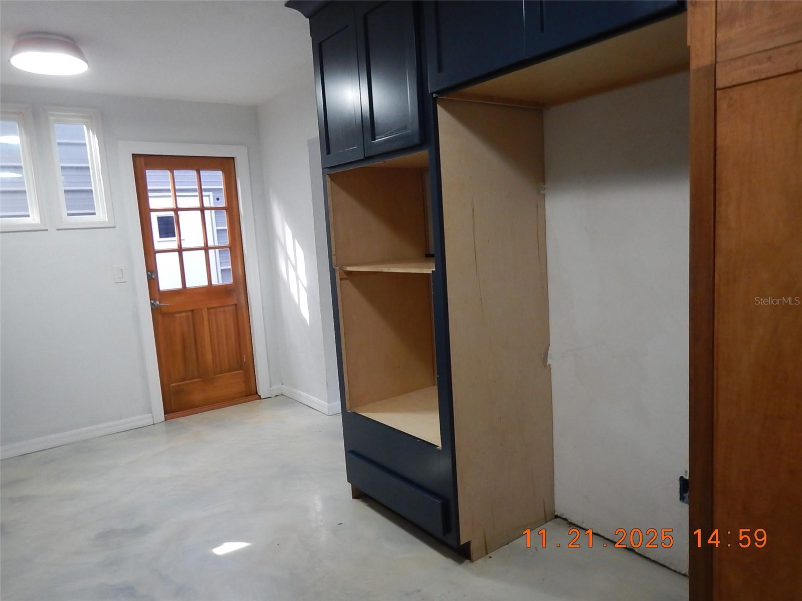 Image 9 of 37 For 2751 24th Place