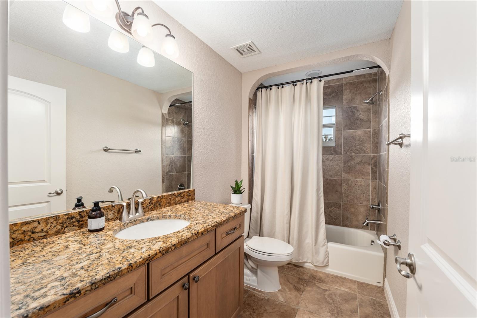 Image 46 of 76 For 4126 13th Terrace