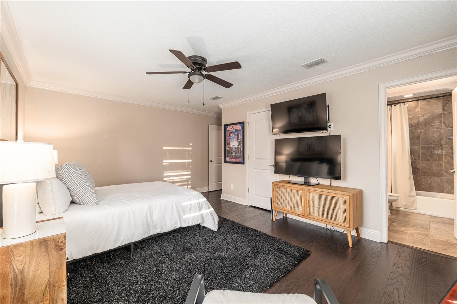 Image 50 of 76 For 4126 13th Terrace