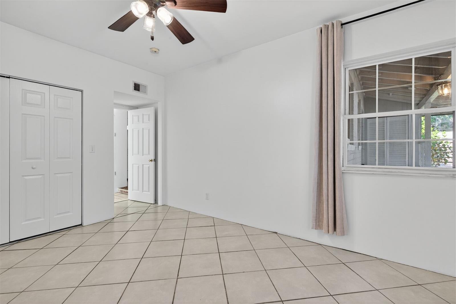 Image 15 of 32 For 1105 9th Street