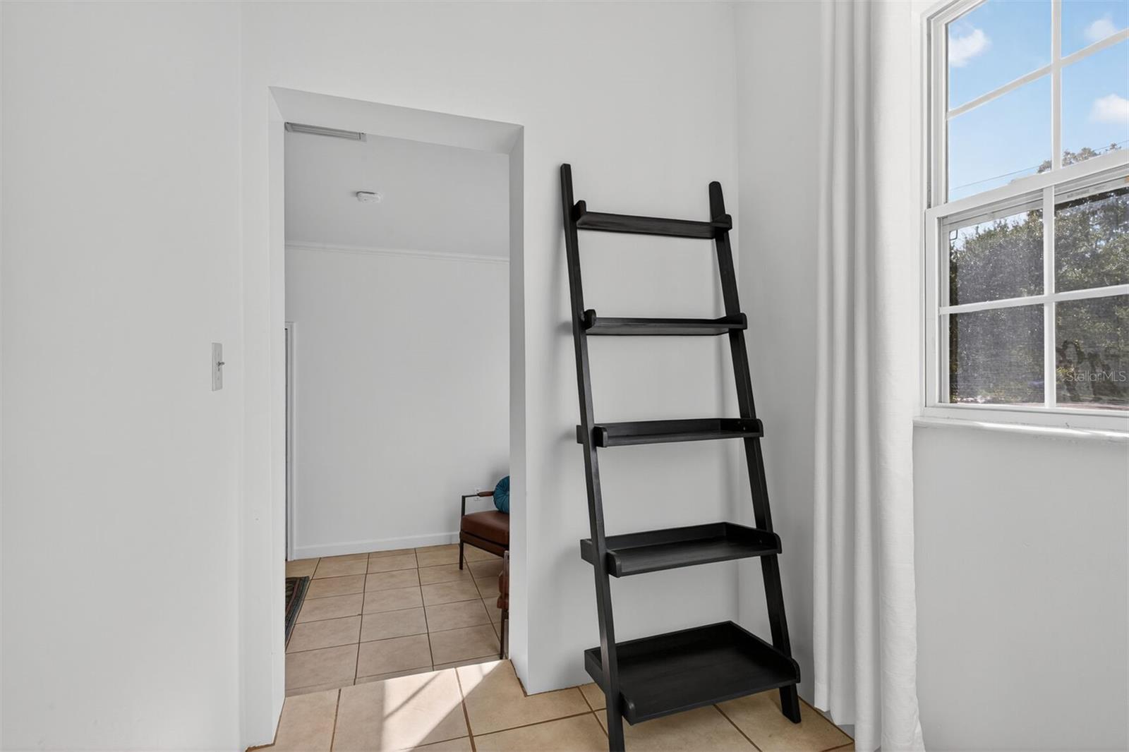 Image 16 of 32 For 1105 9th Street