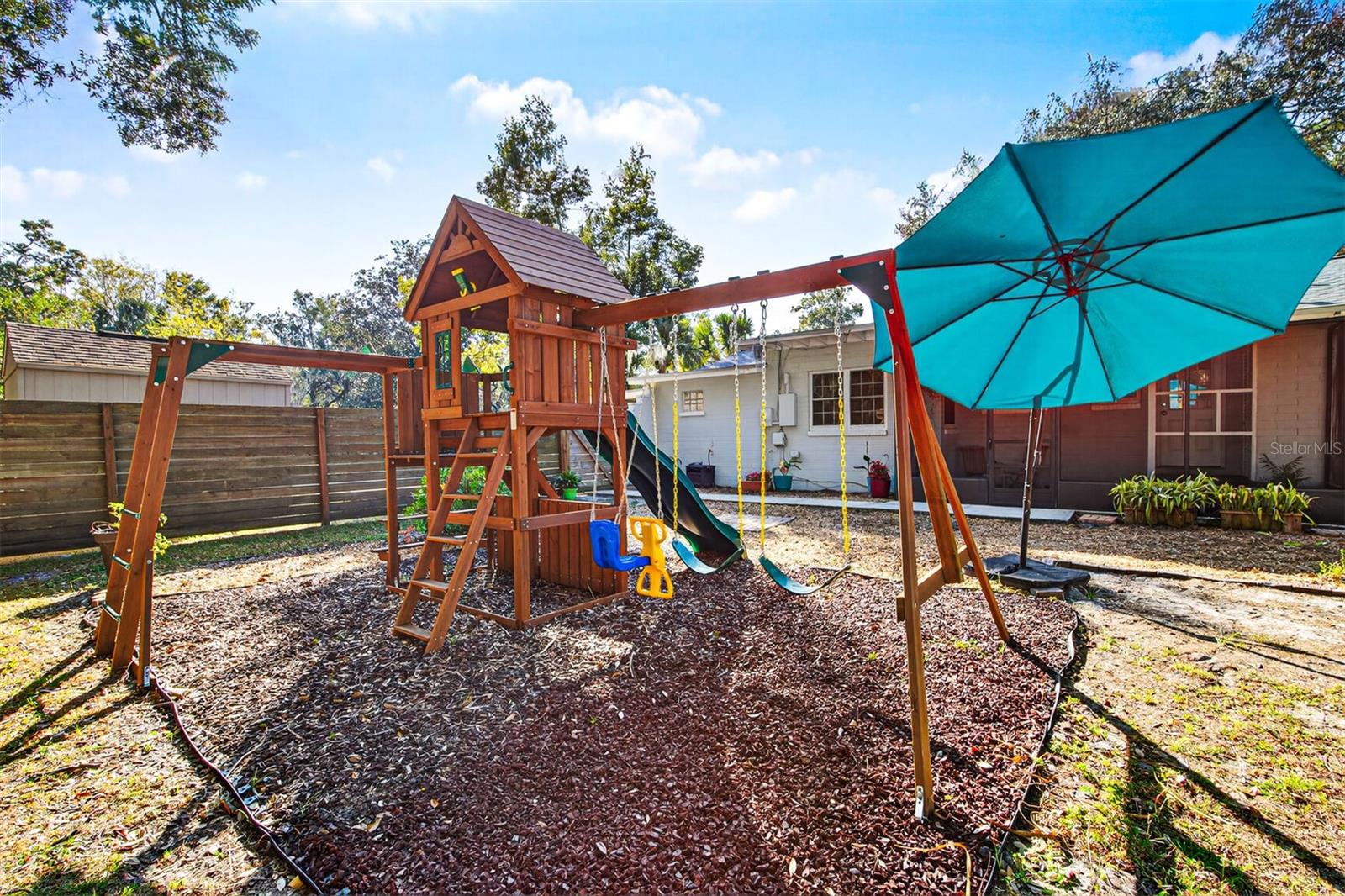 Image 23 of 32 For 1105 9th Street