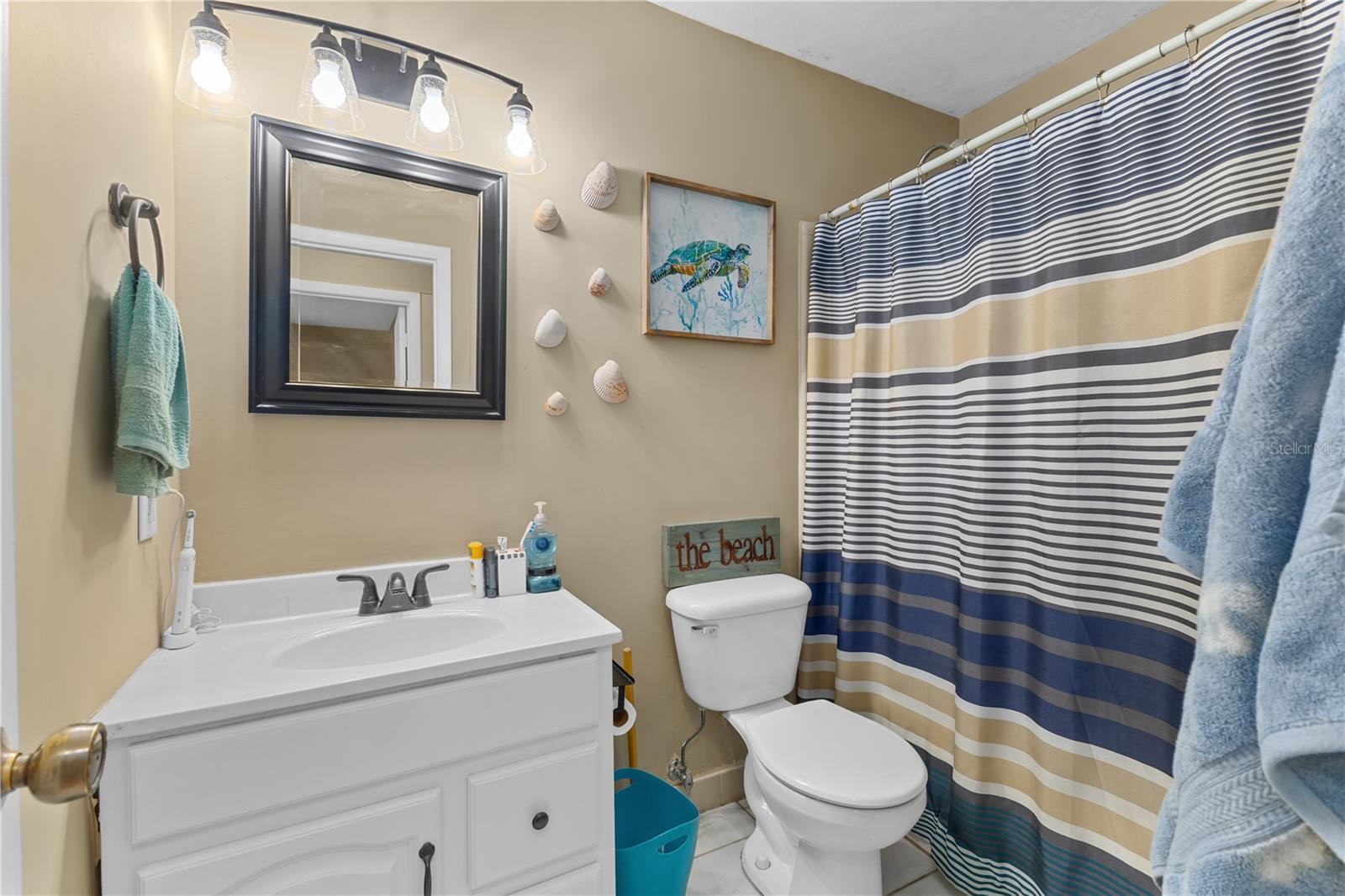 Image 12 of 25 For 5631 25th Terrace