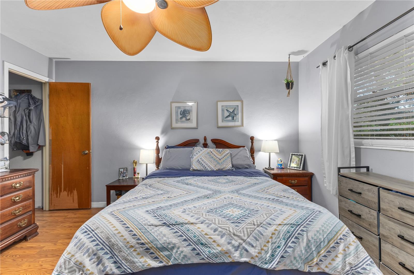 Image 15 of 25 For 5631 25th Terrace