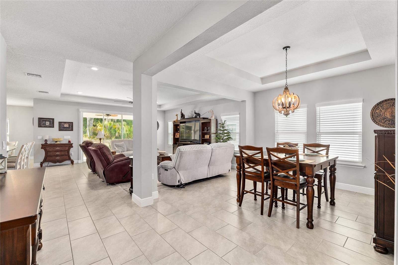 Image 18 of 74 For 5912 46th Drive