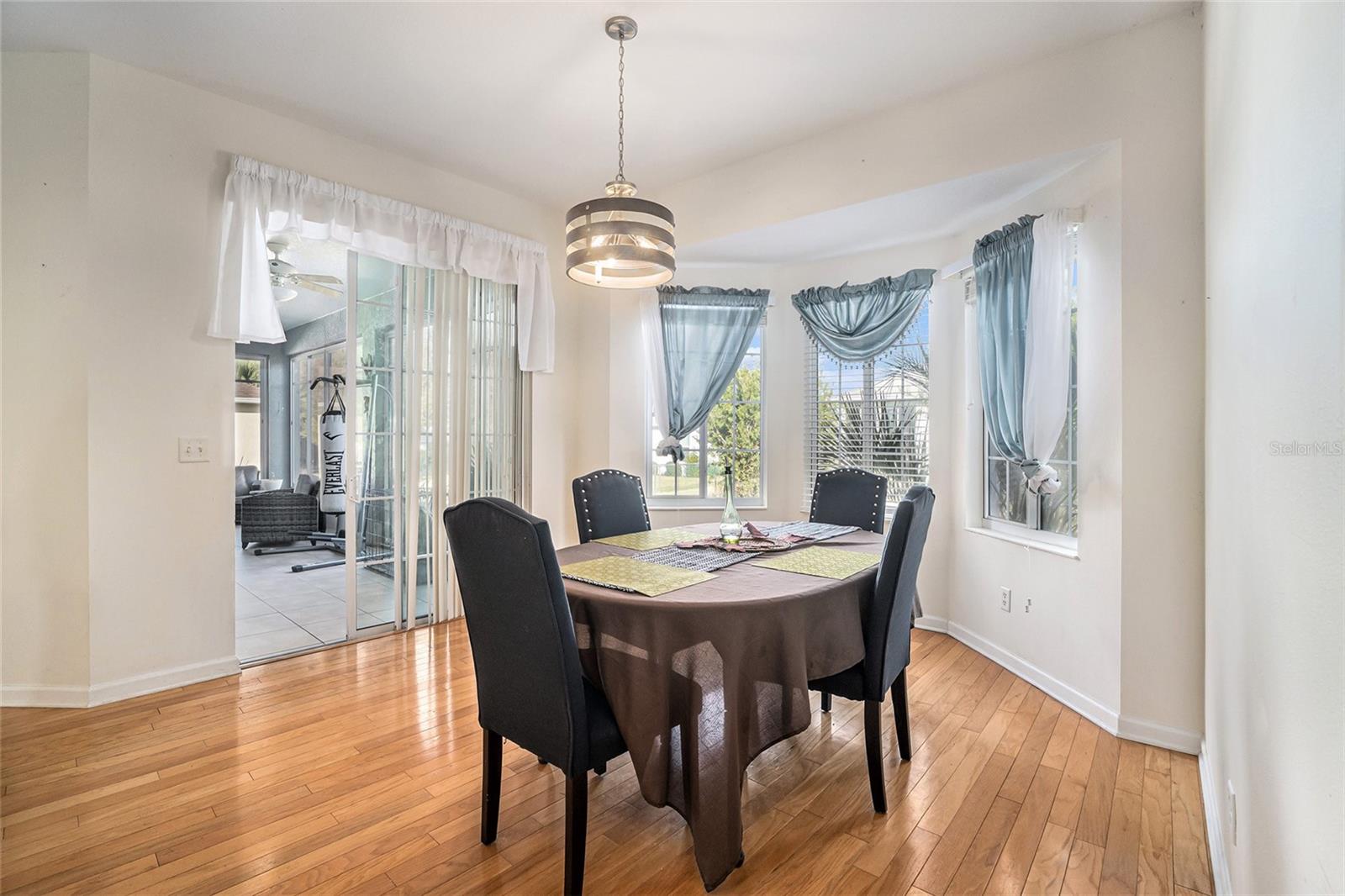 Image 7 of 38 For 2083 57th Court