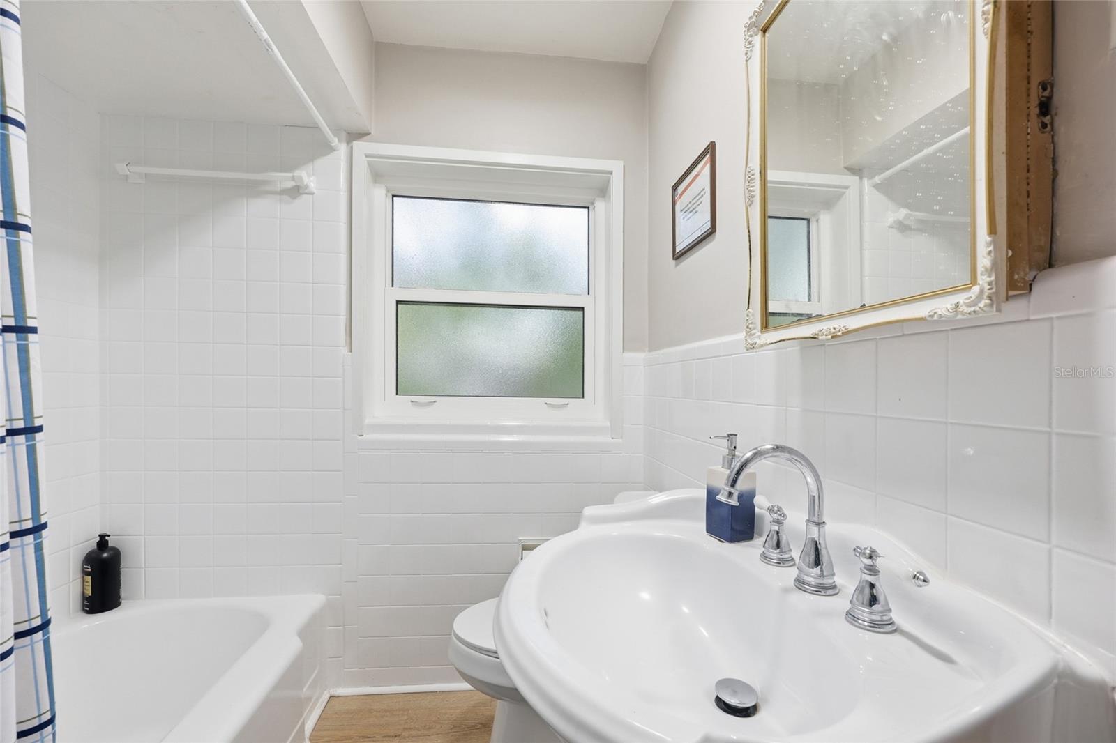 Image 19 of 31 For 1417 17th St