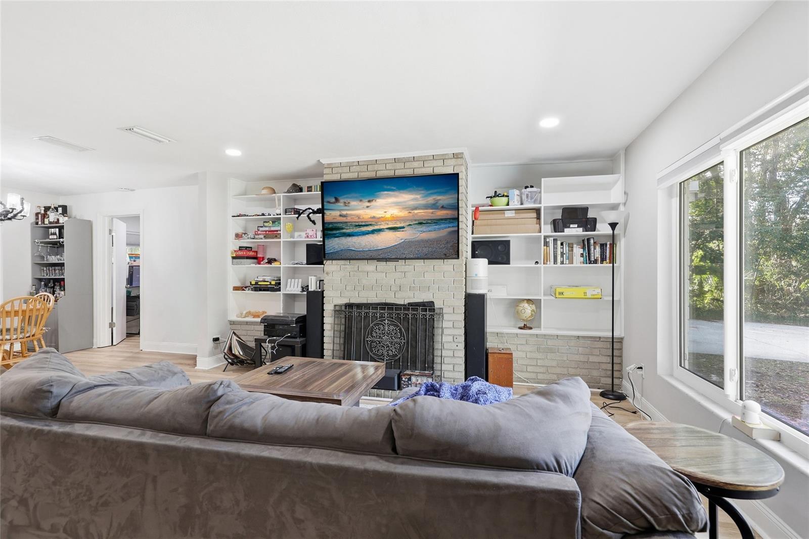 Image 5 of 31 For 1417 17th St