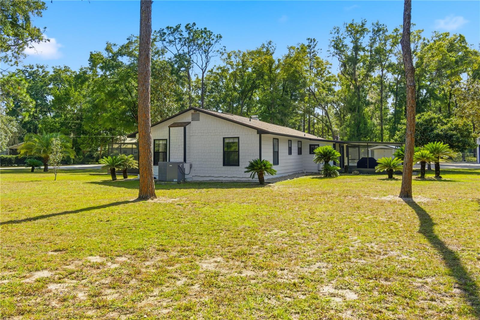 Image 17 of 67 For 521 838th Street