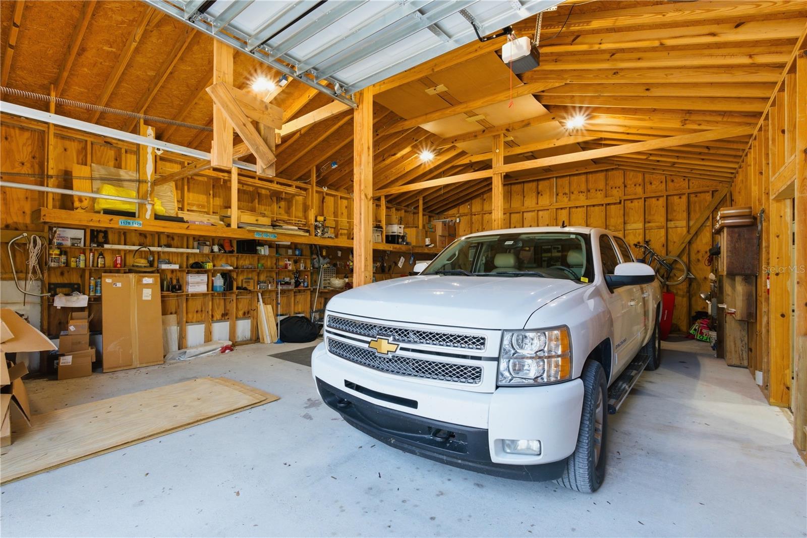 Image 23 of 67 For 521 838th Street