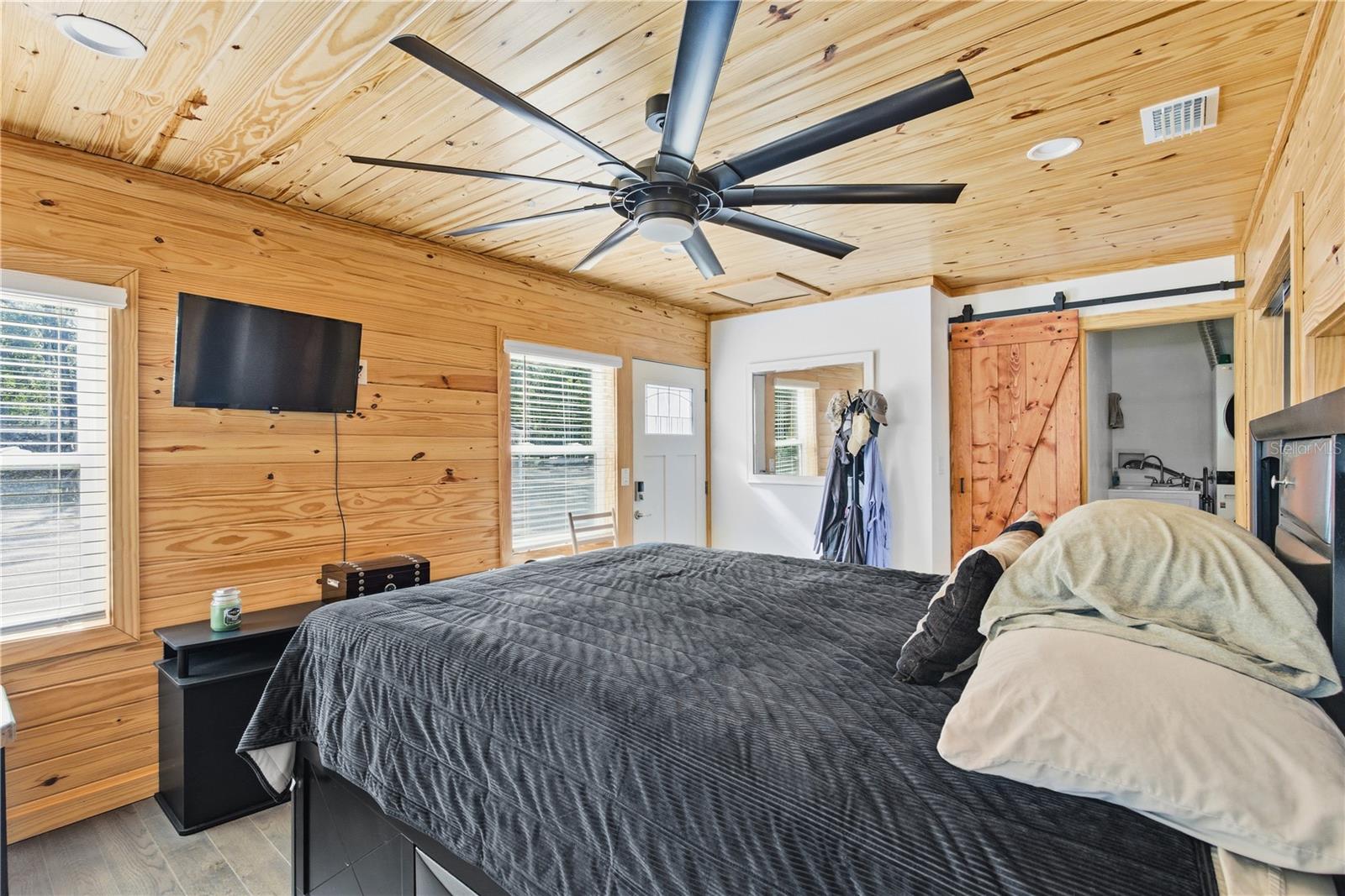 Image 38 of 67 For 521 838th Street