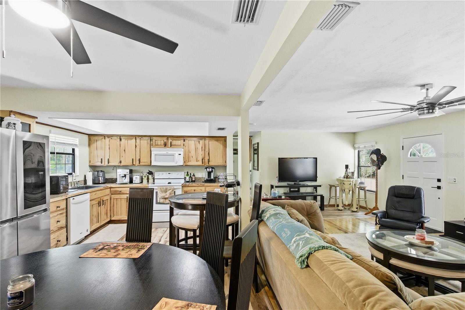 Image 44 of 67 For 521 838th Street