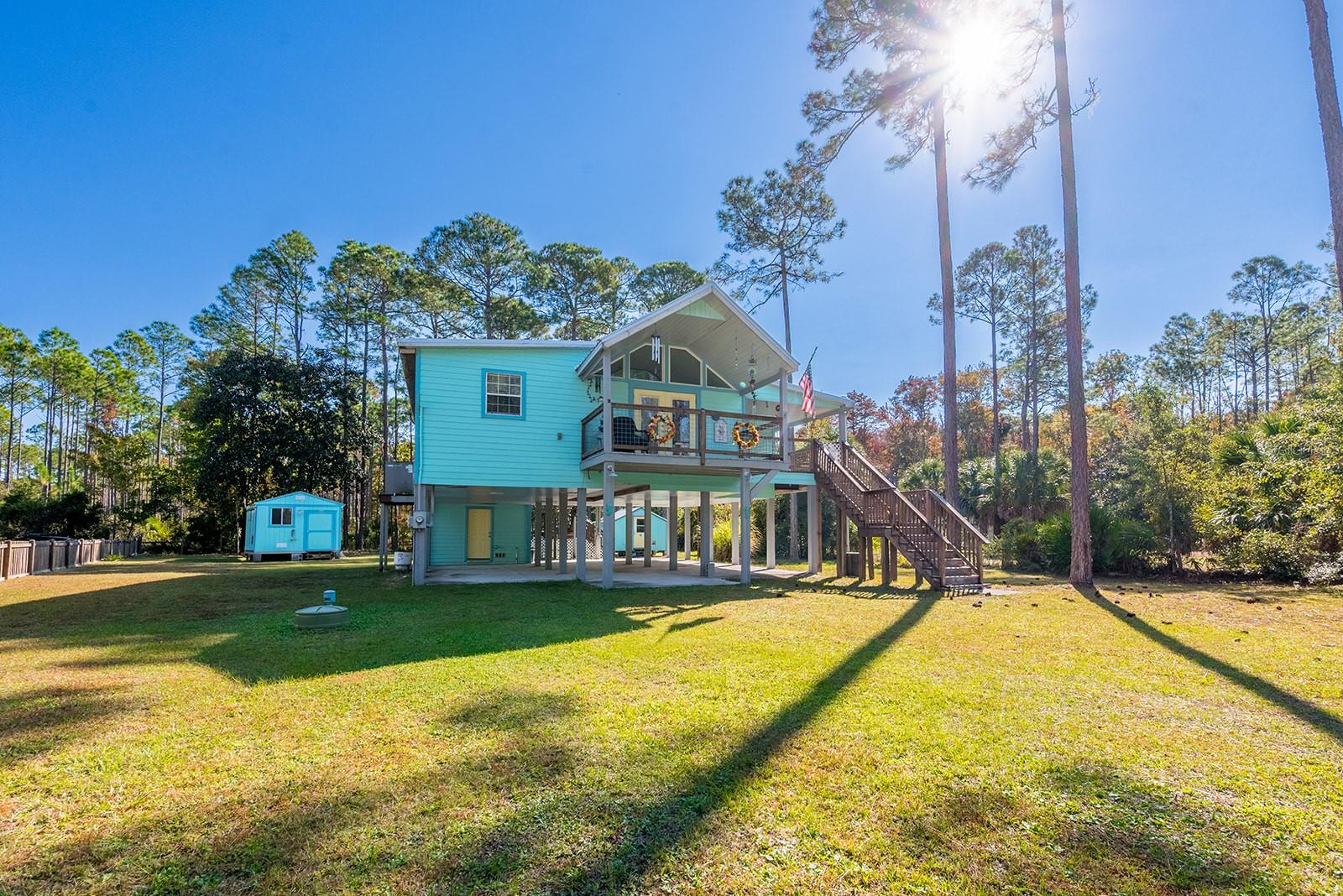 Image 3 of 43 For 259 373 Street