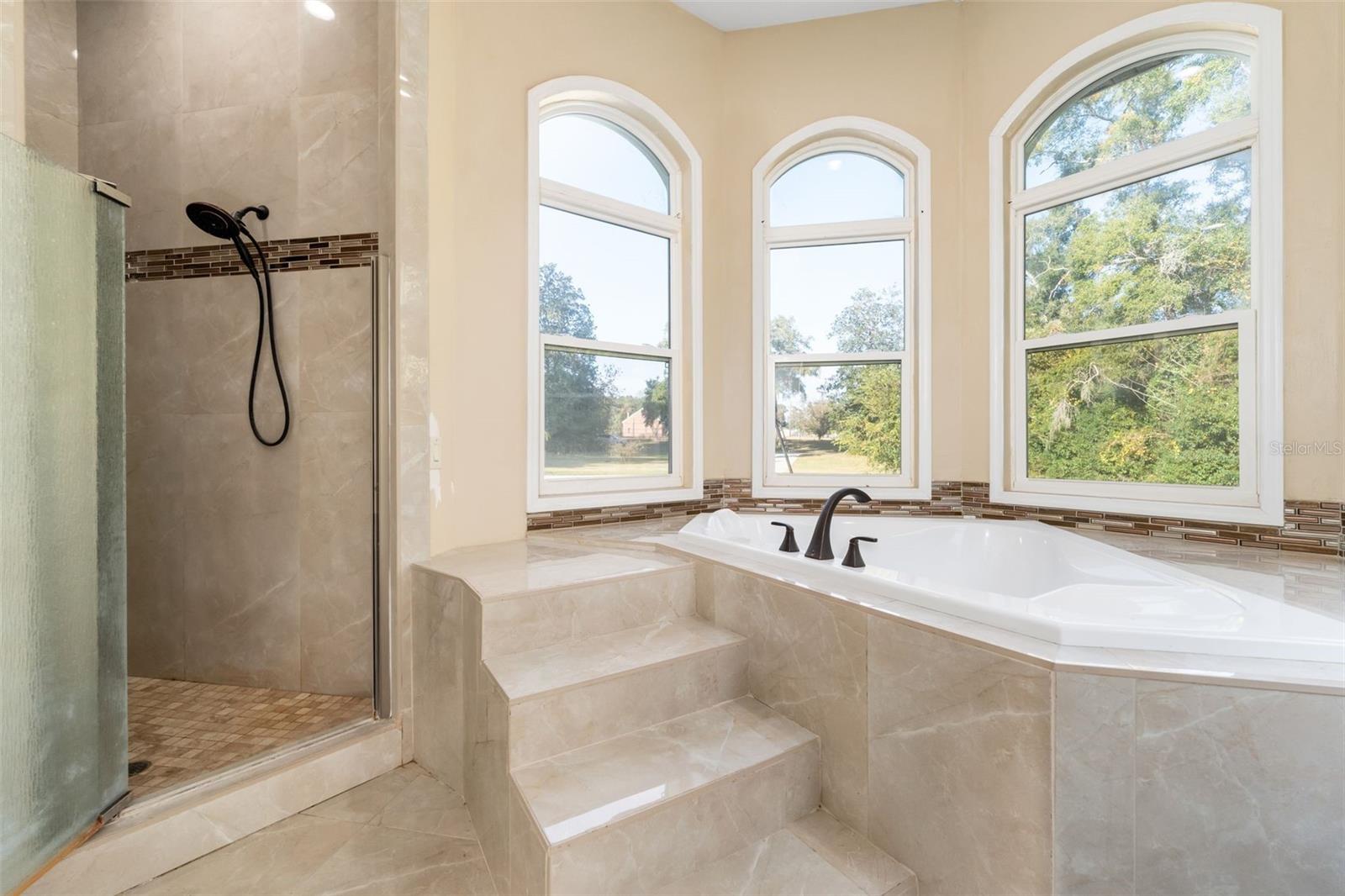 Image 22 of 48 For 16635 139th Avenue