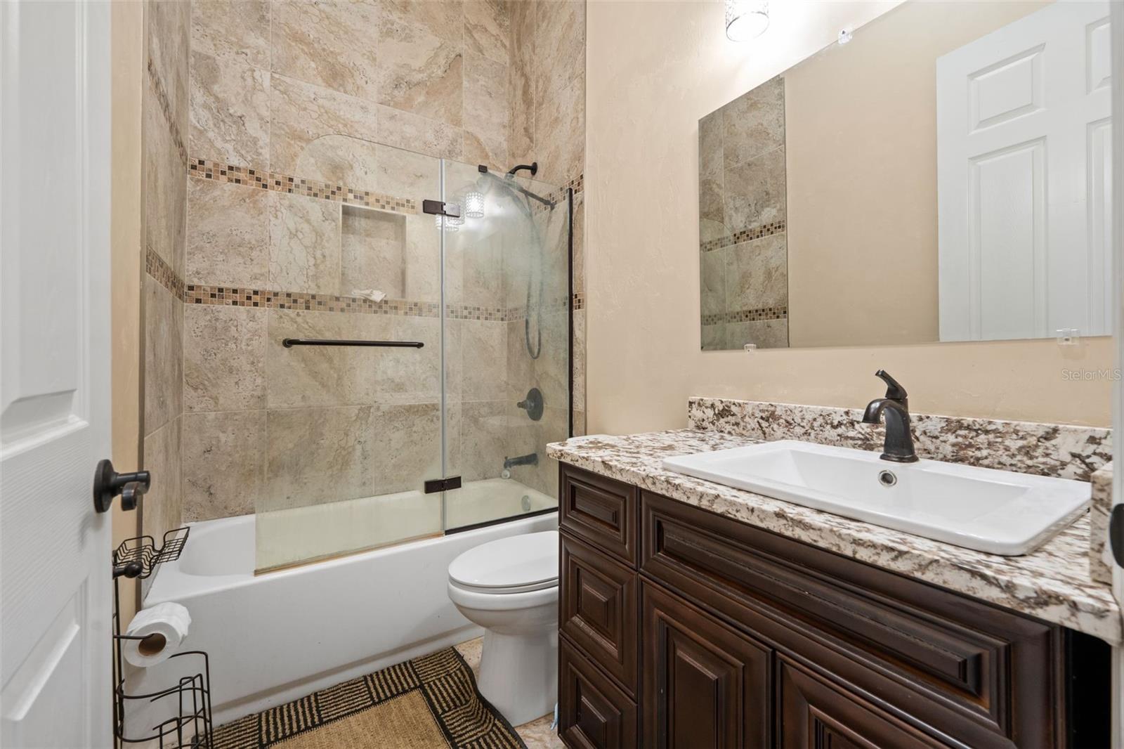 Image 30 of 48 For 16635 139th Avenue