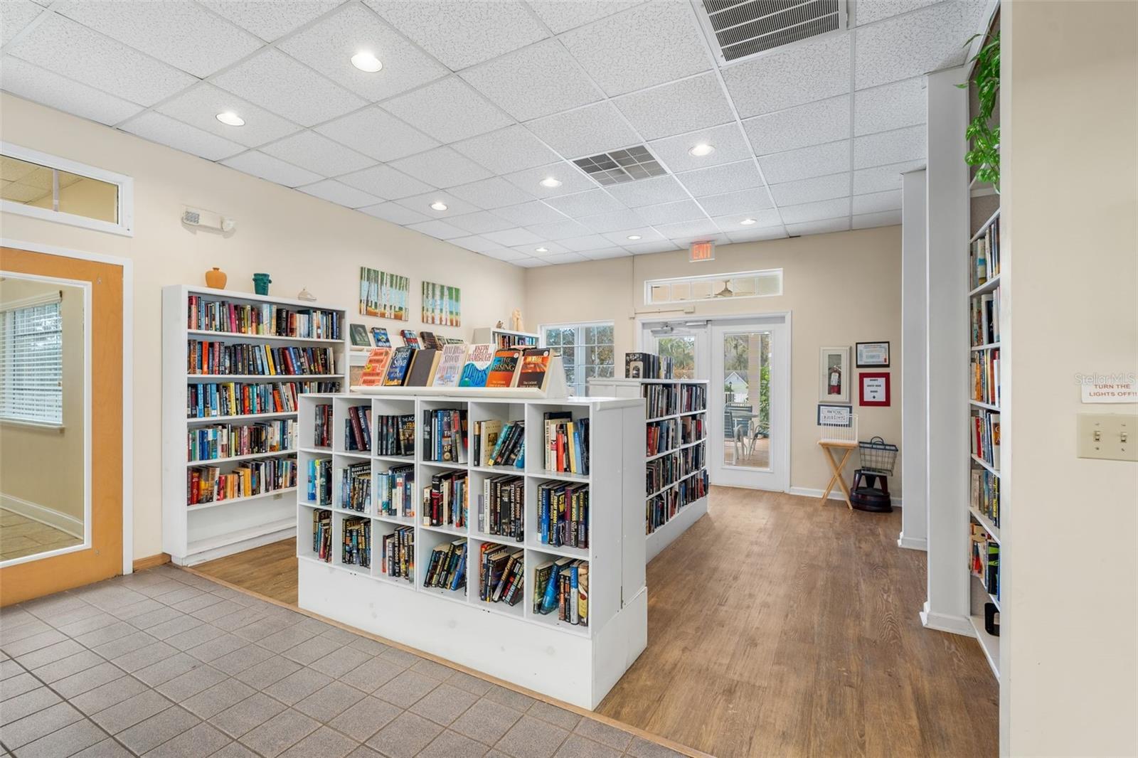 Image 32 of 40 For 10510 28th Place