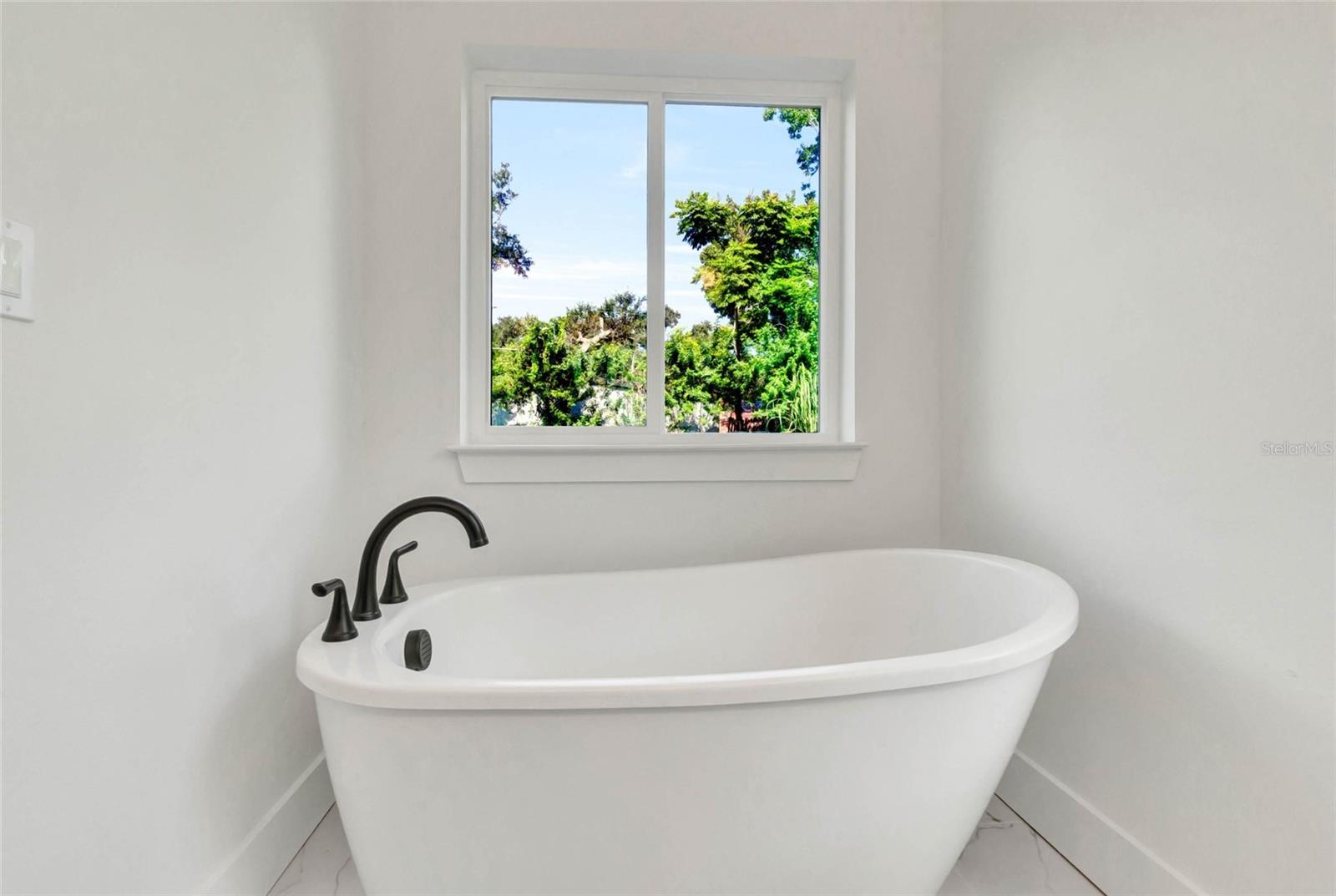 Image 29 of 34 For 16171 243rd Way